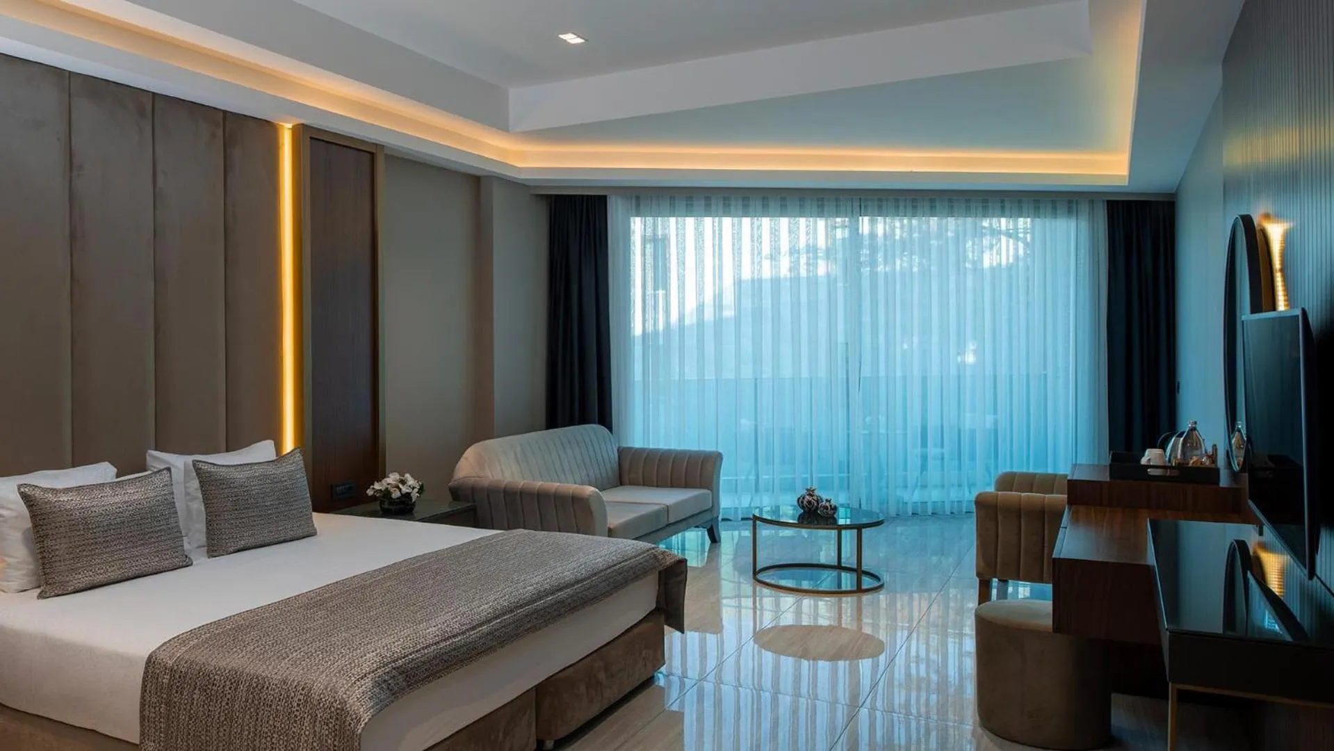 Photo of the whole room, Bed in Vogue Hotel Supreme Bodrum