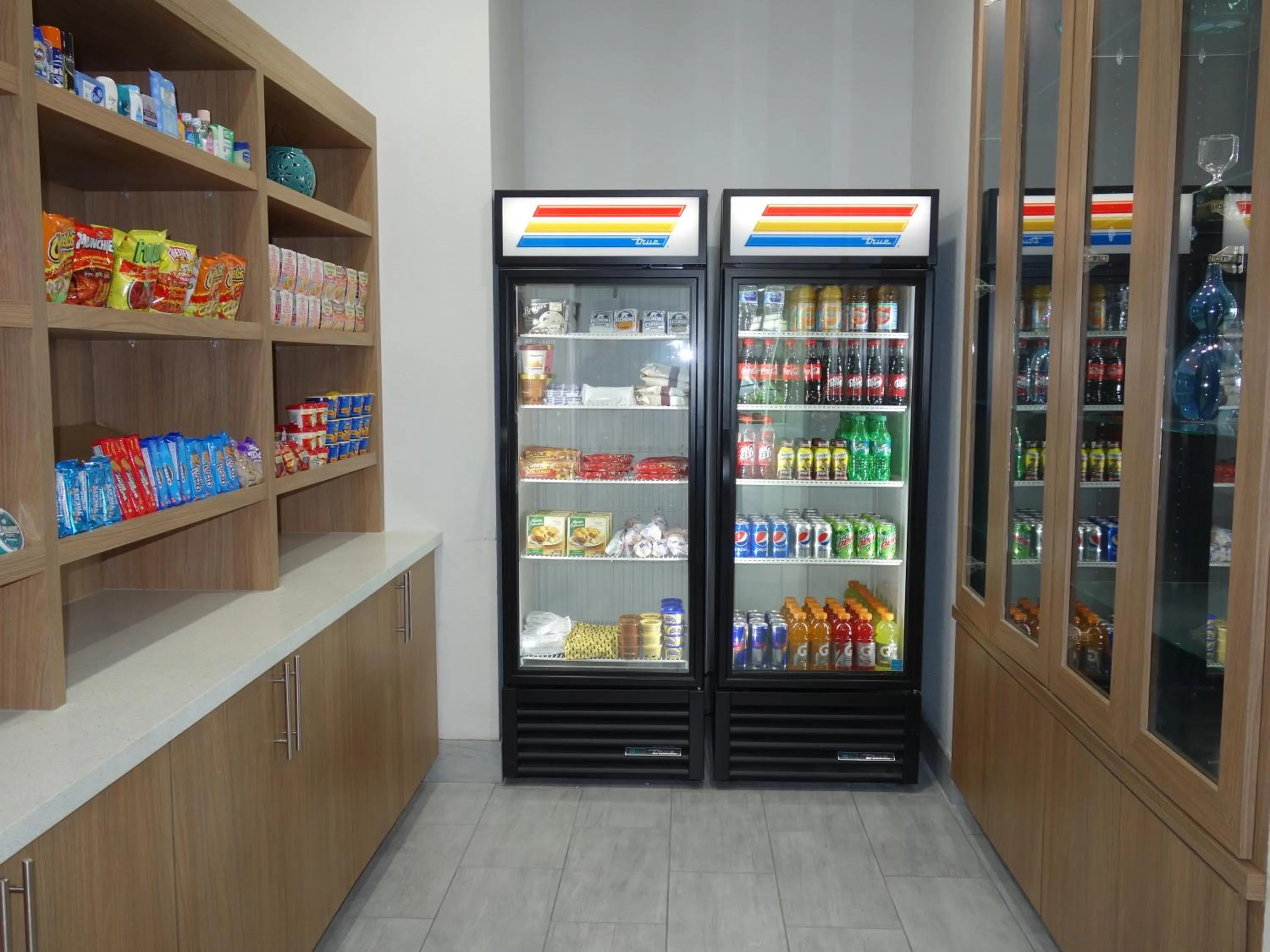 On-site shops in La Quinta by Wyndham San Antonio Alamo City