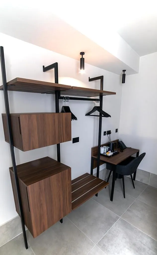 Photo of the whole room, Bed in Onyx Hotel