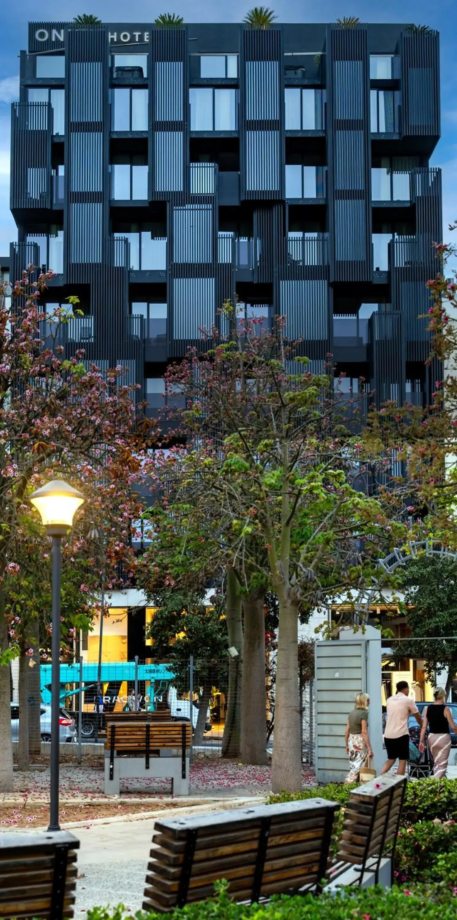 Property building in Onyx Suites & Apartments Property building in Onyx Suites & Apartments