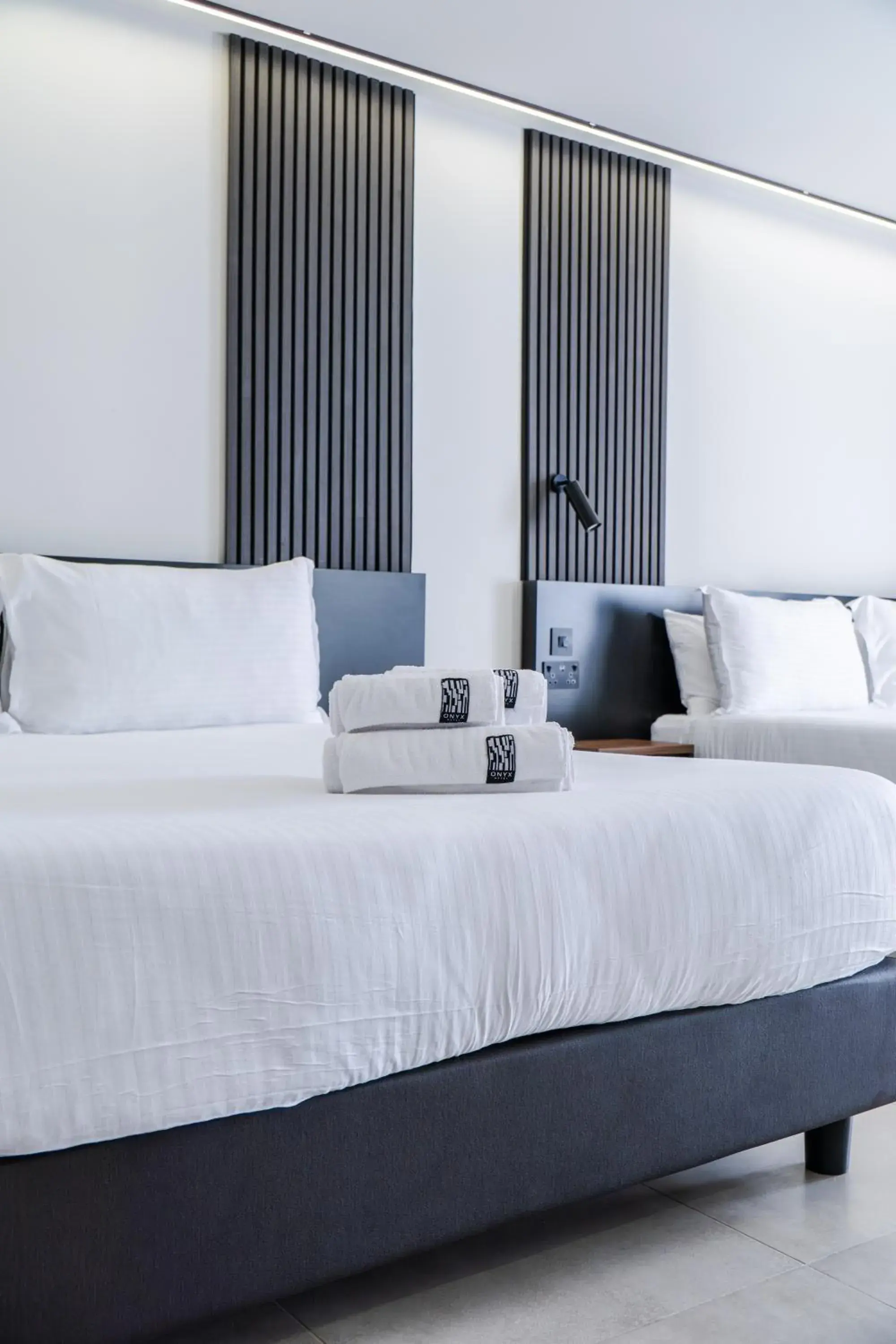 Bedroom, Bed in Onyx Hotel Bedroom, Bed in Onyx Hotel