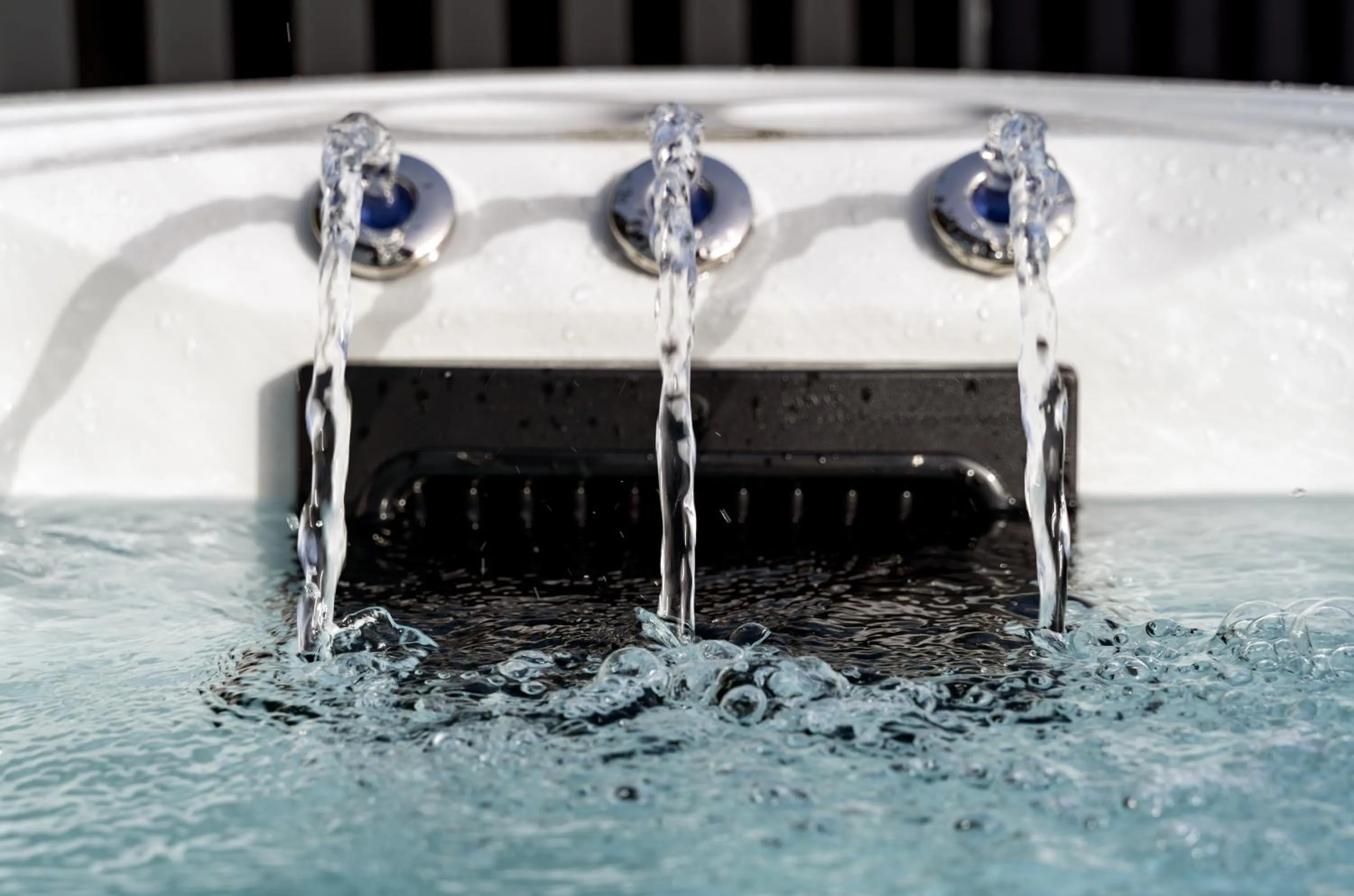 Hot Tub in Onyx Hotel