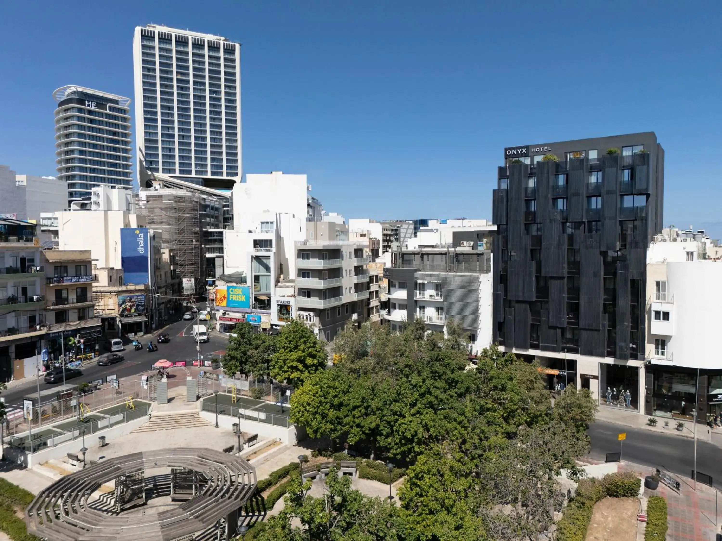 Property building in Onyx Hotel Property building in Onyx Hotel