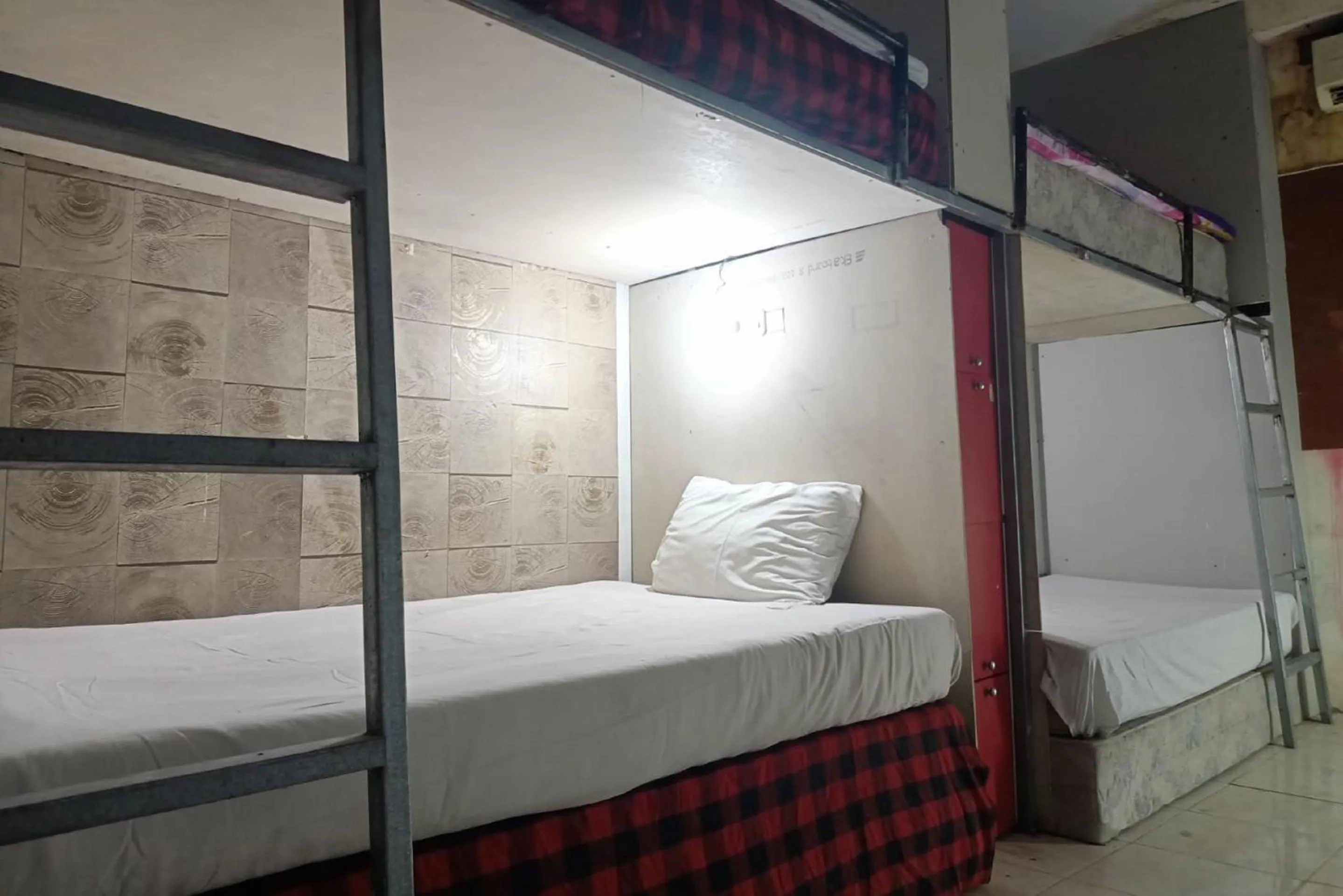 Bedroom, Bed in Hotel O Naomi Heritage