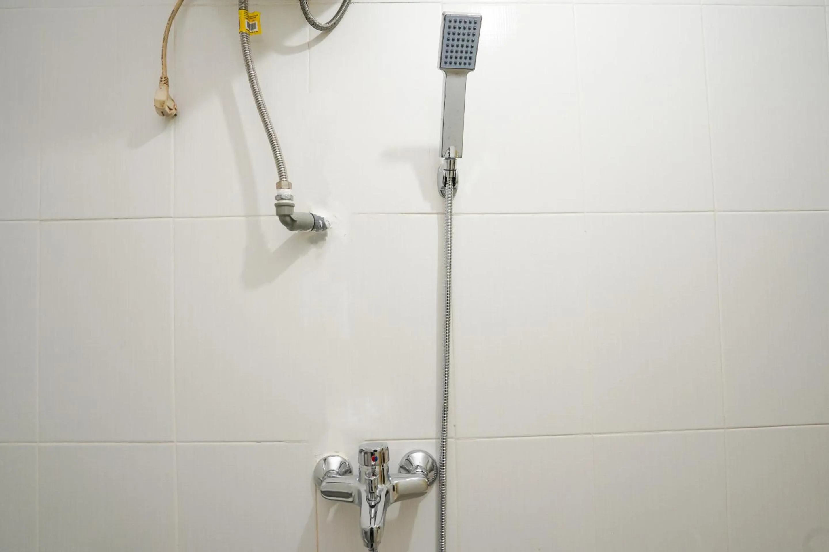 Bathroom in Hotel O Naomi Heritage