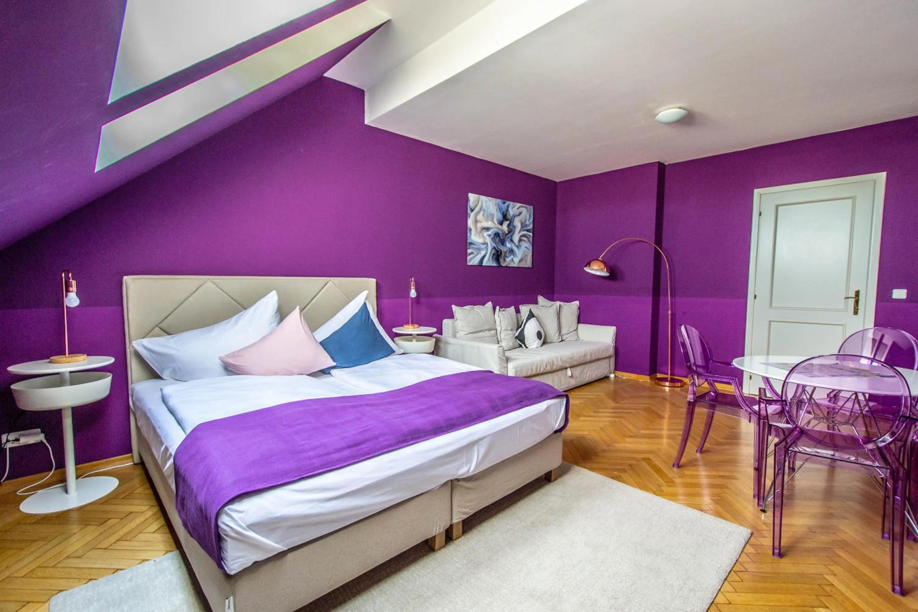 Decorative detail, Bed in Garden Apartments
