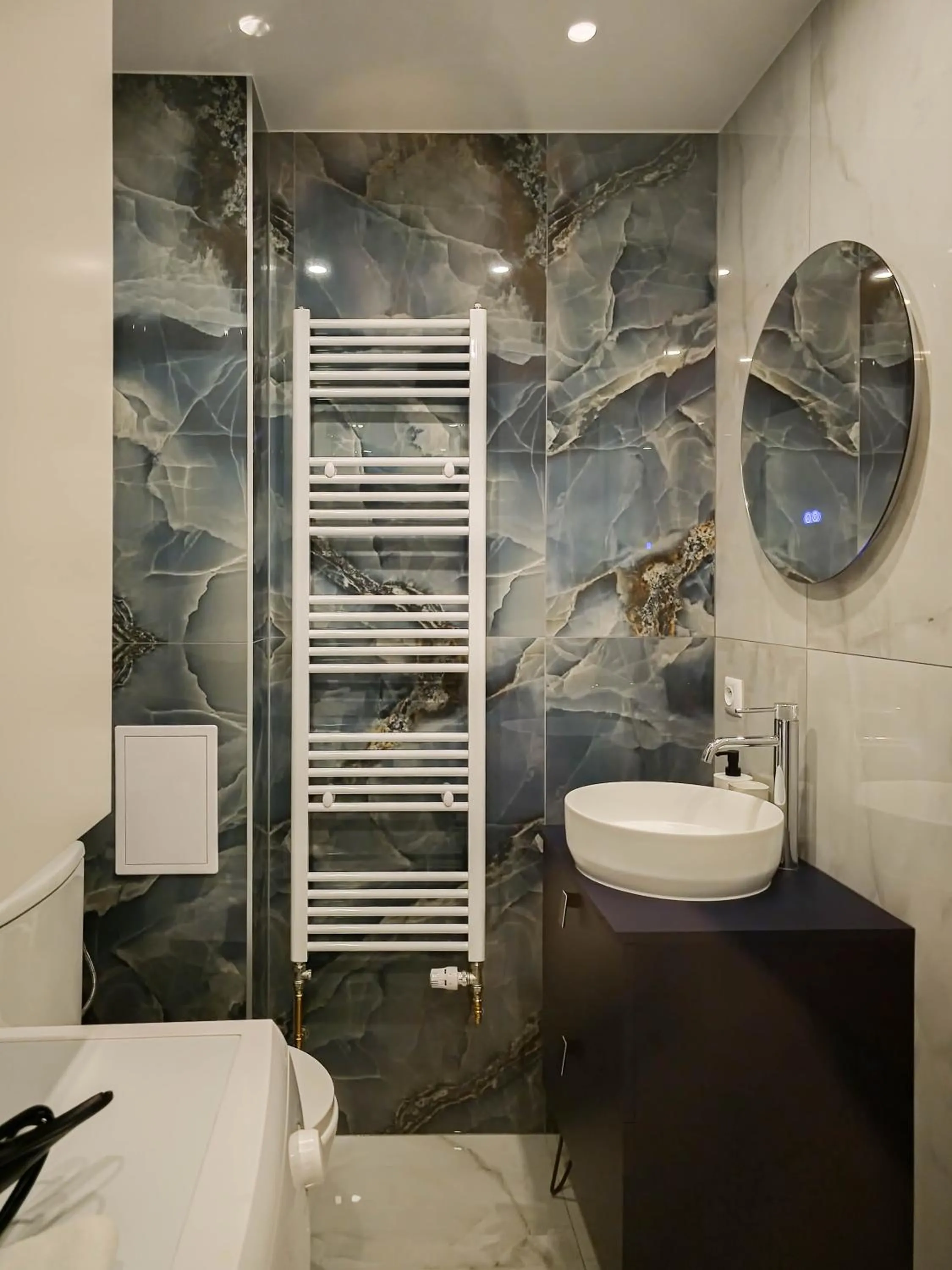 Bathroom in Garden Apartments