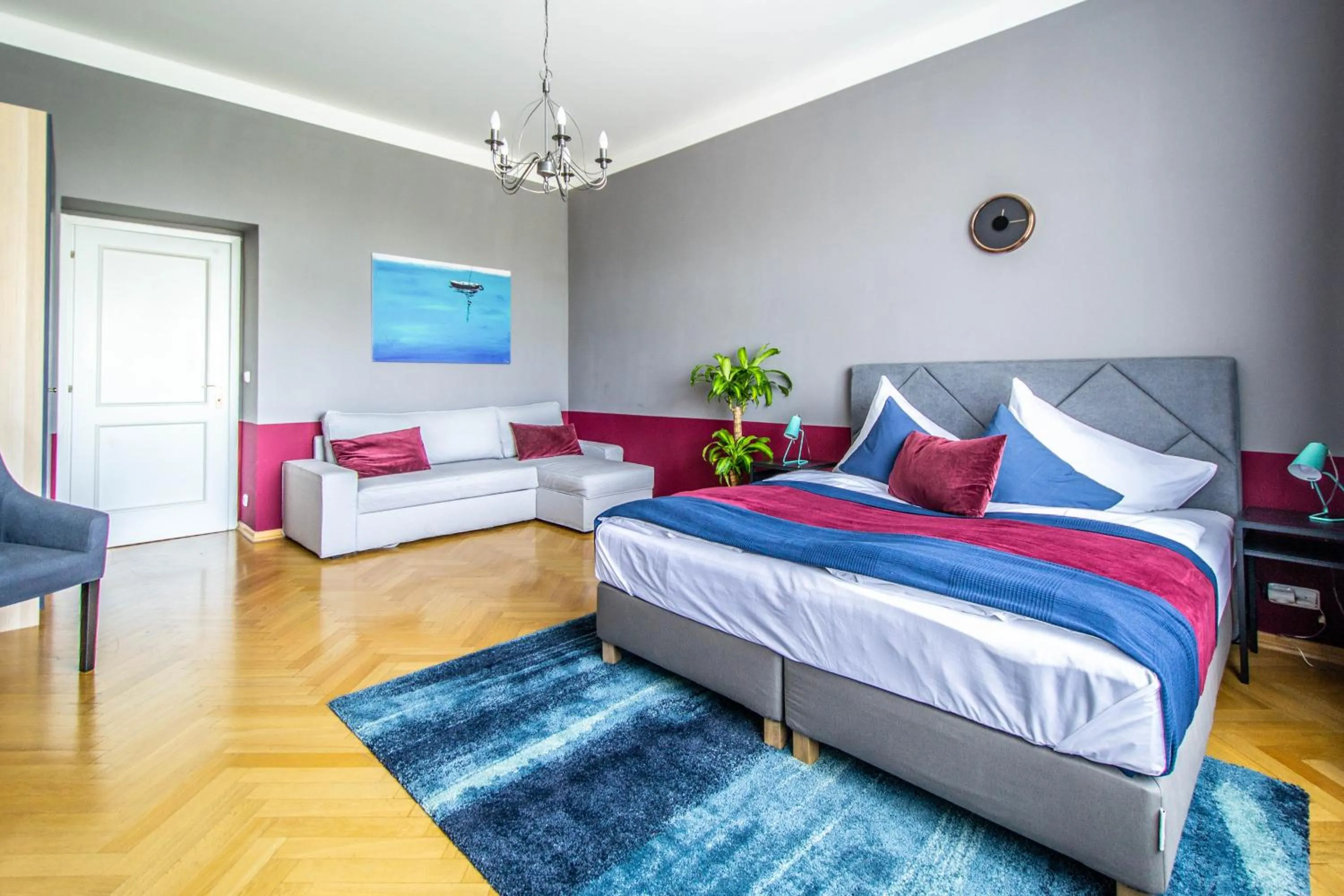 Bed in Garden Apartments
