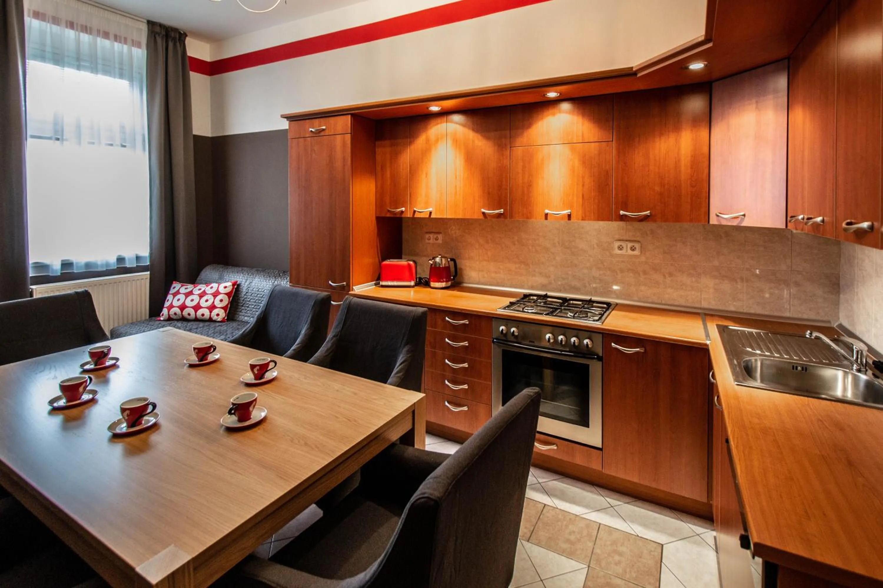 Kitchen or kitchenette in Garden Apartments