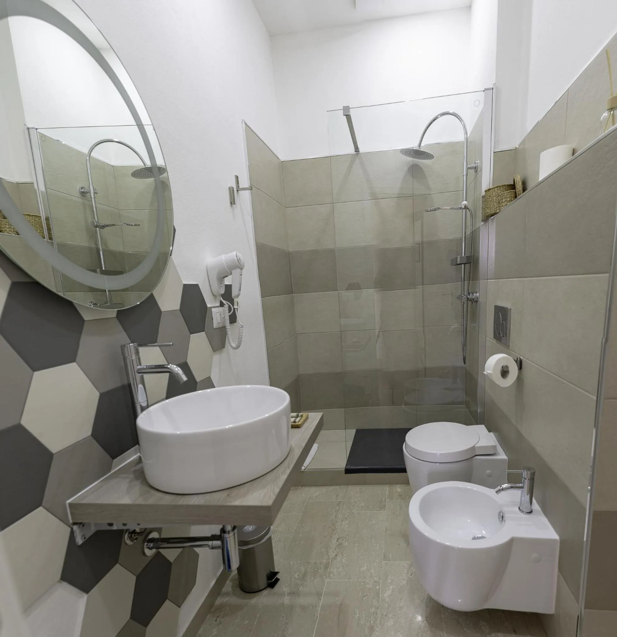 Shower in Su Giardinu