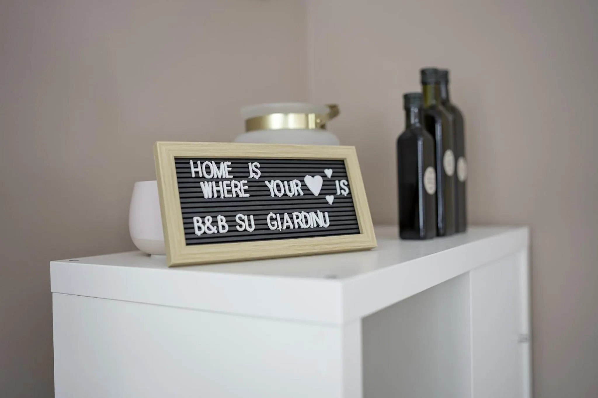 Decorative detail in Su Giardinu