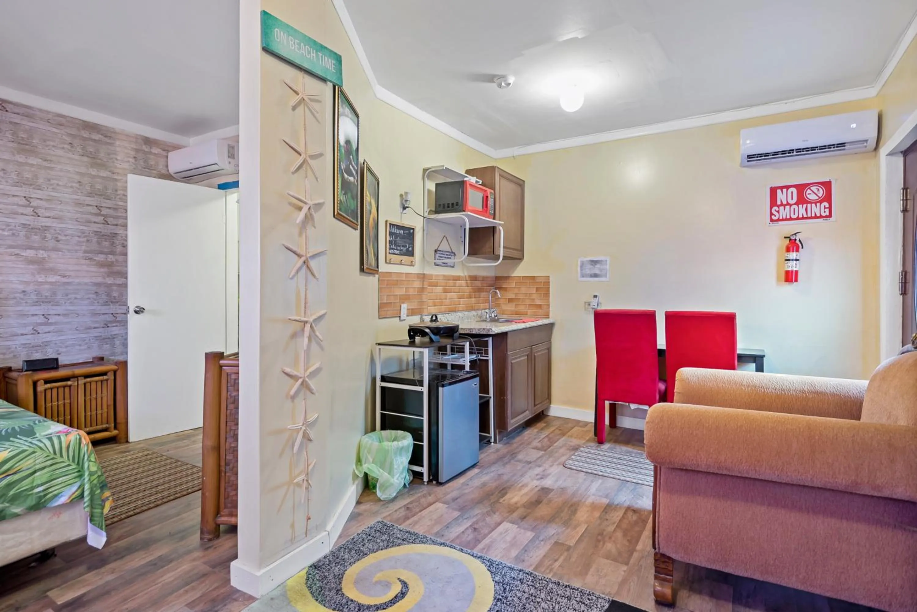 Seating area in Cocoplum Rest N Hideaway #1