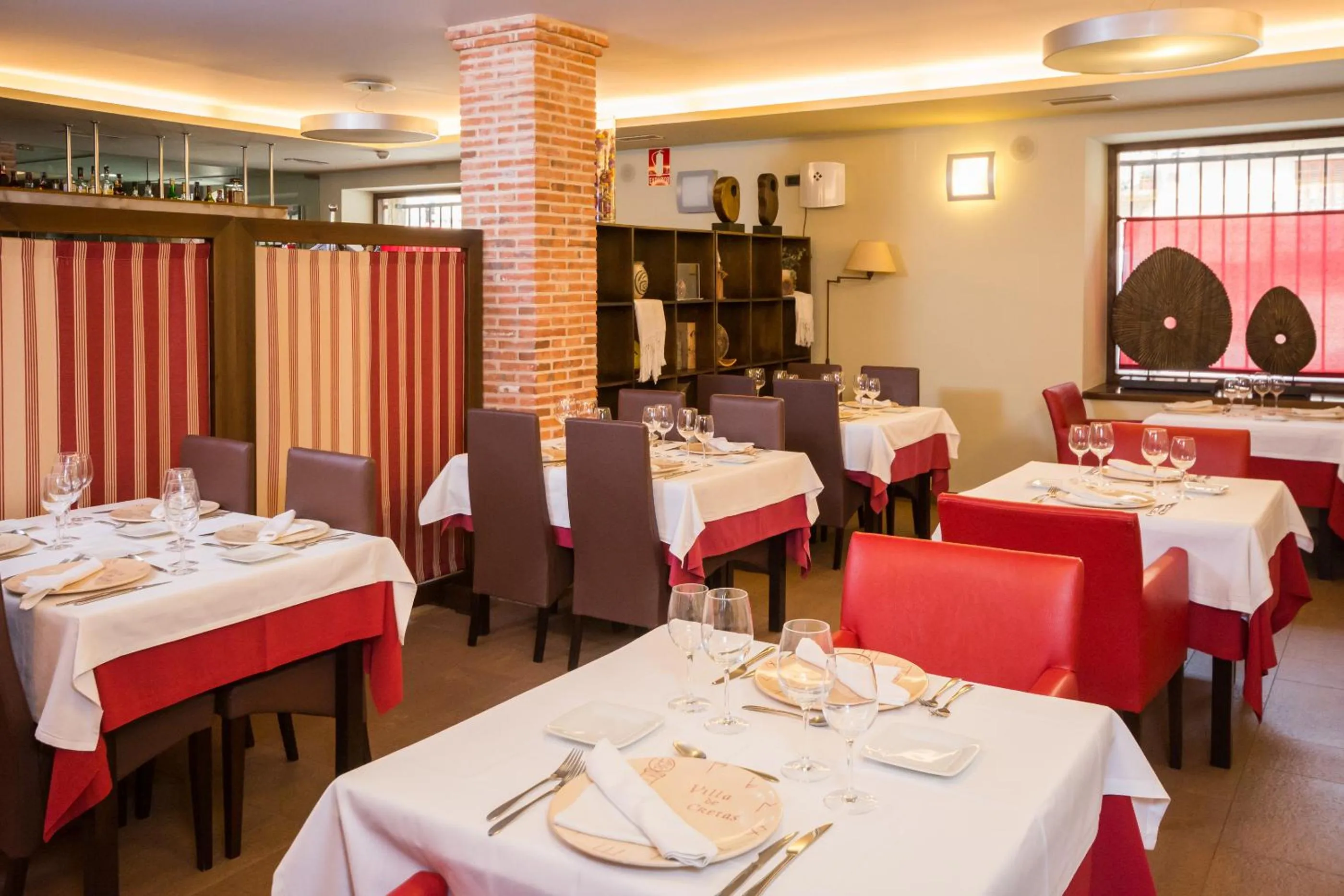 Restaurant/places to eat in Hotel Villa de Cretas