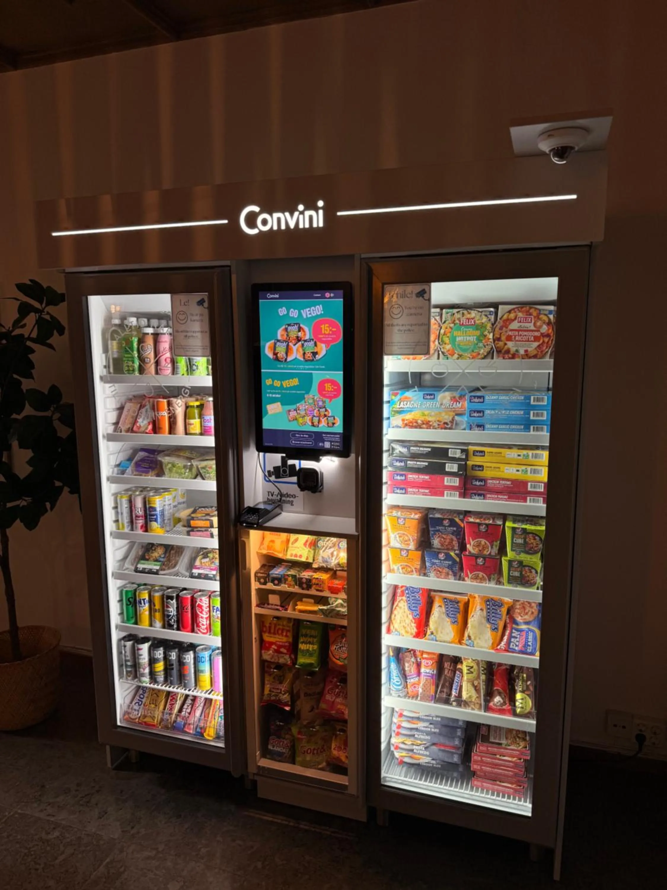 vending machine in Ewa & Maude Hotel