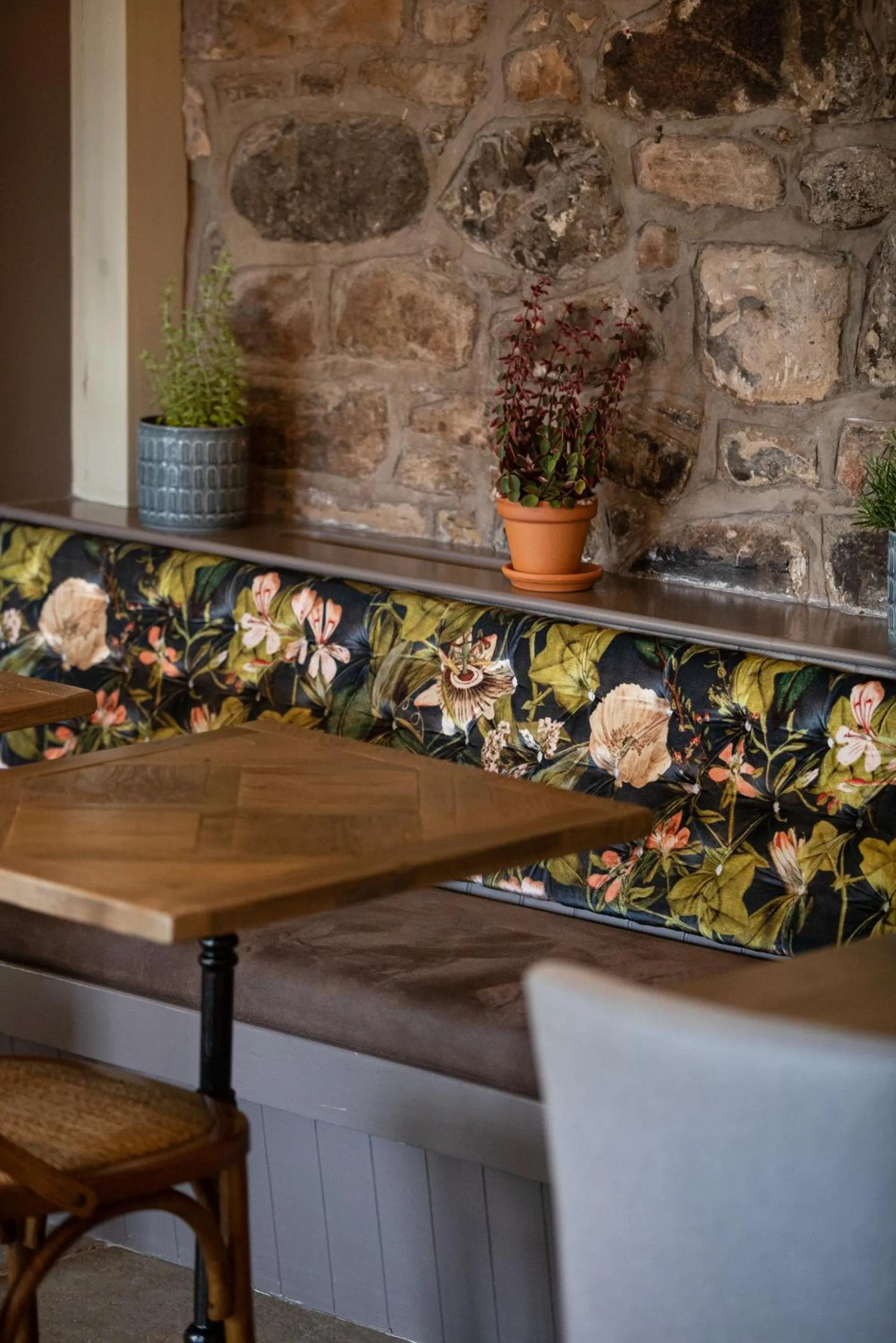 Dining area in The Craster Arms Hotel in Beadnell