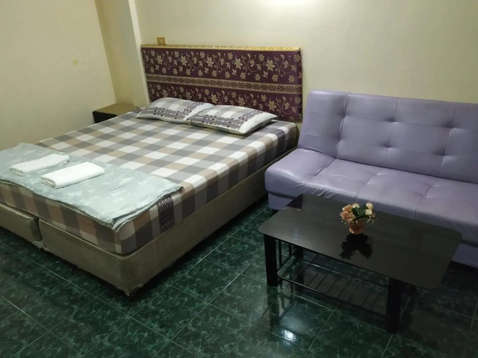 Bed in Encore Sea View Bed in Encore Sea View