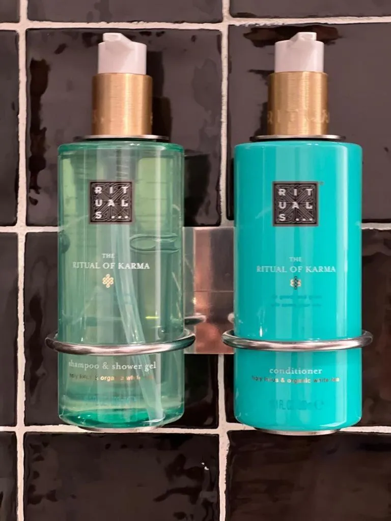 Bathroom in Hotel Mercader de Sedas by Maxi Hoteles