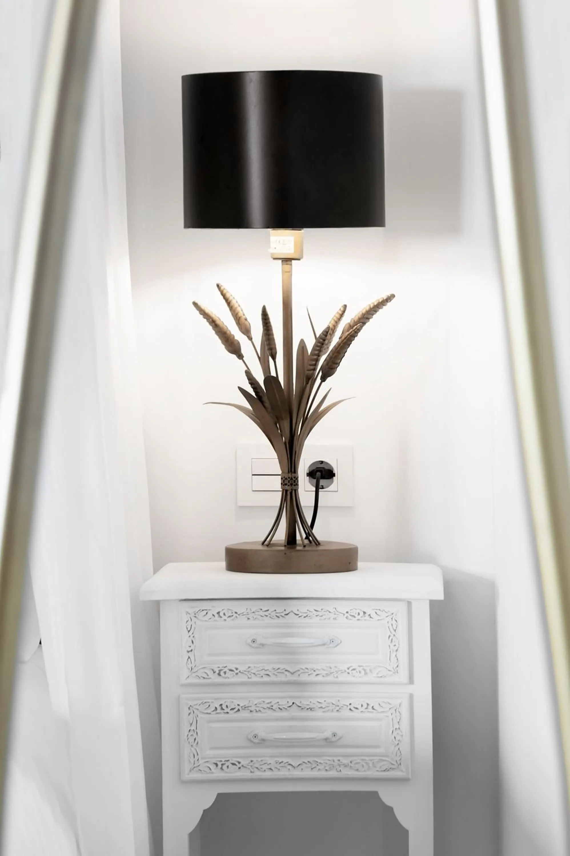 TV and multimedia in Hotel Mercader de Sedas by Maxi Hoteles