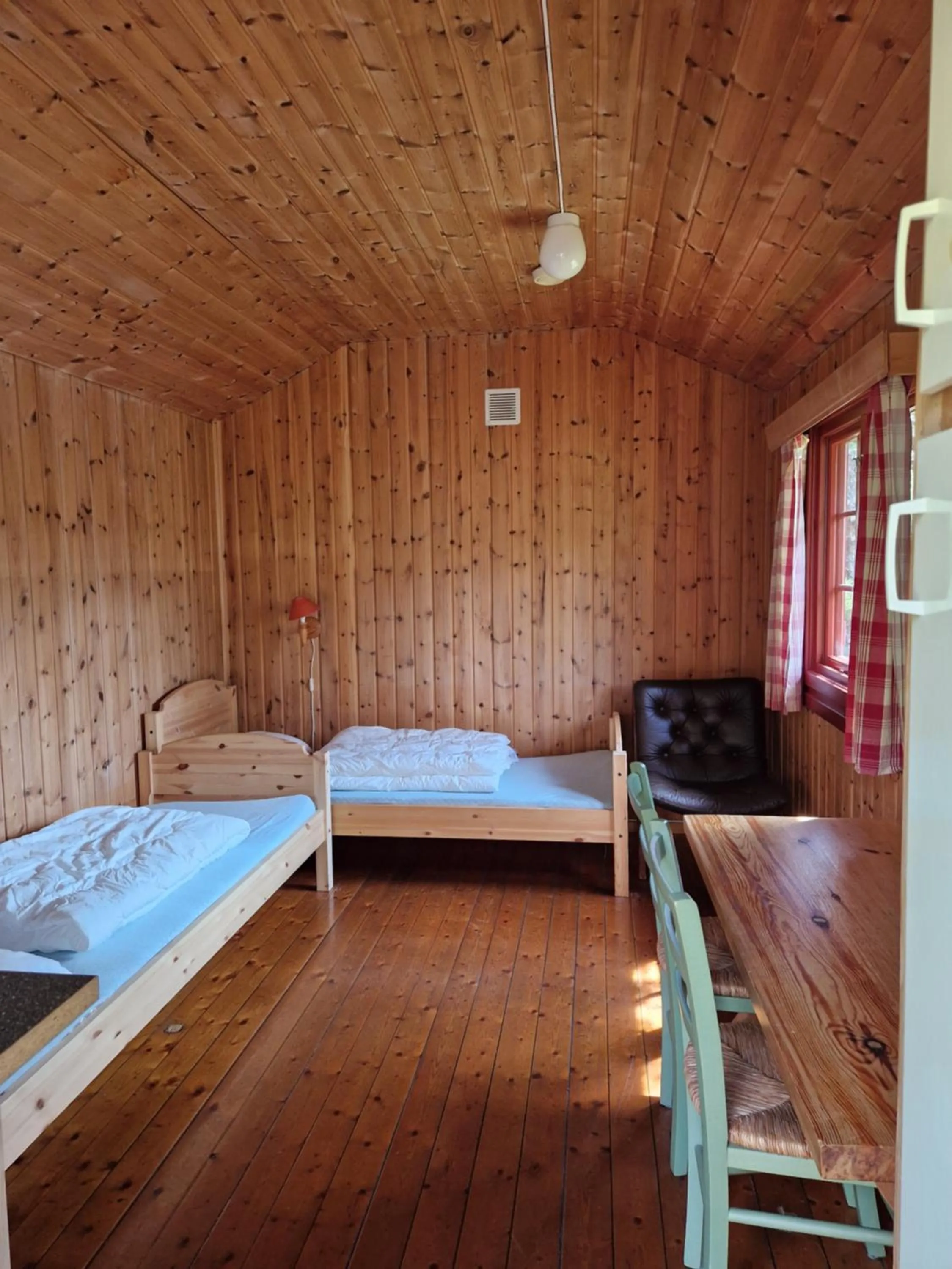 Bed in Hov Hyttegrend
