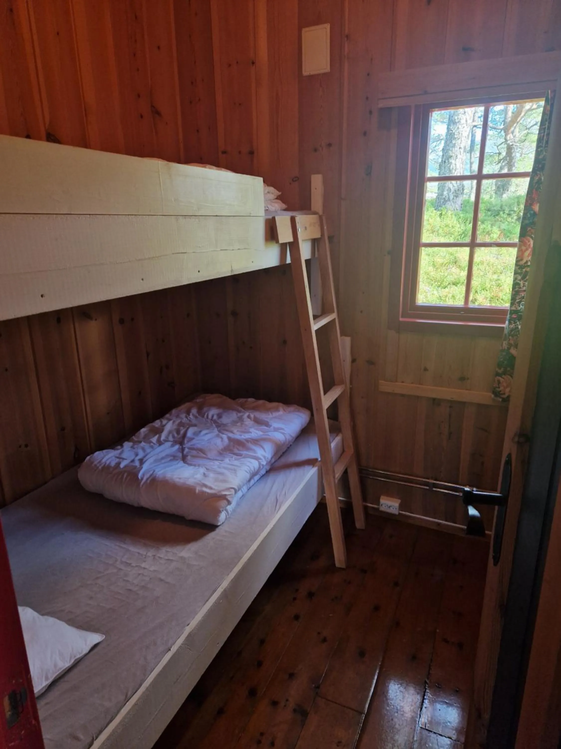 Bed in Hov Hyttegrend
