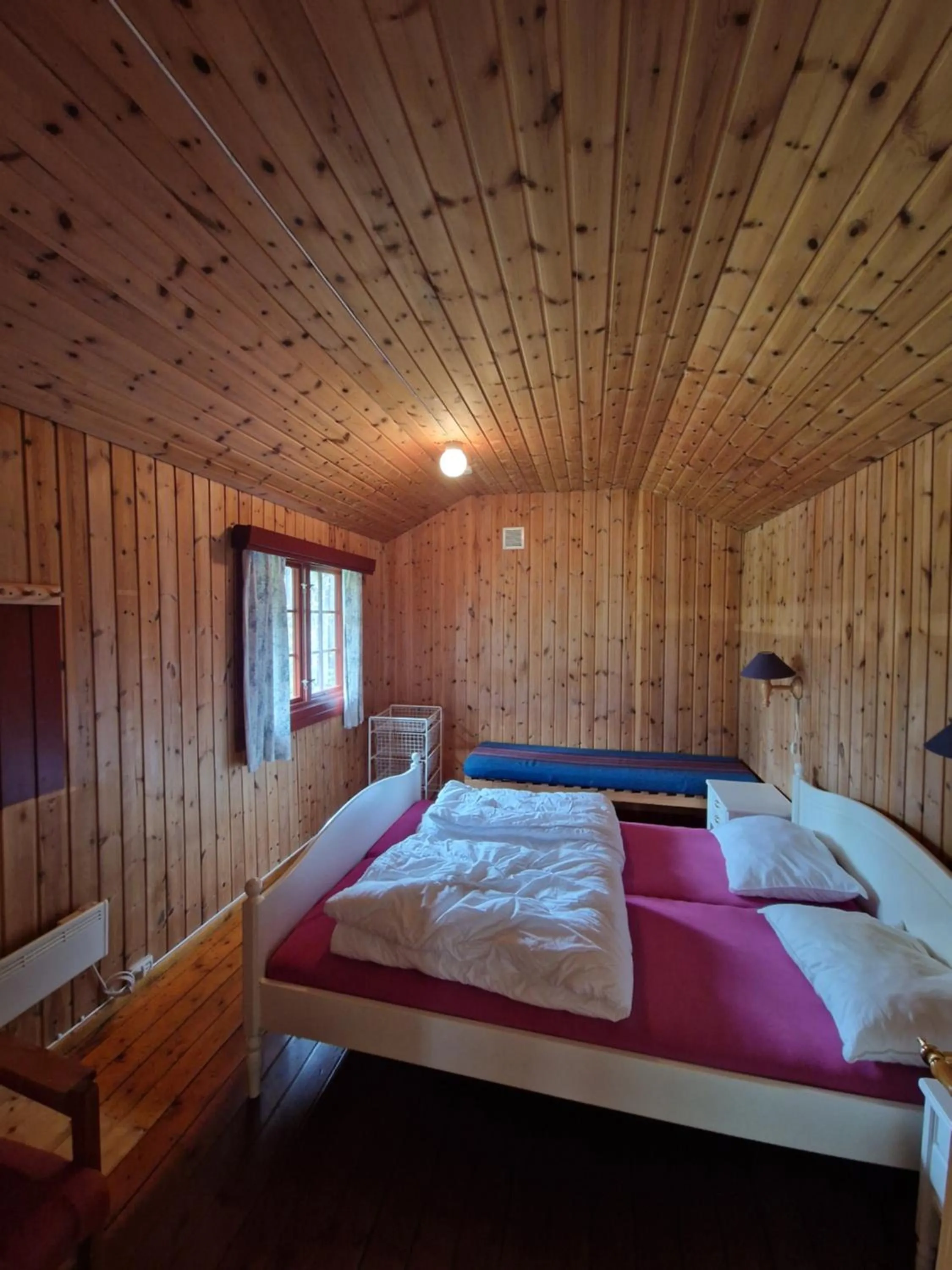 Bed in Hov Hyttegrend
