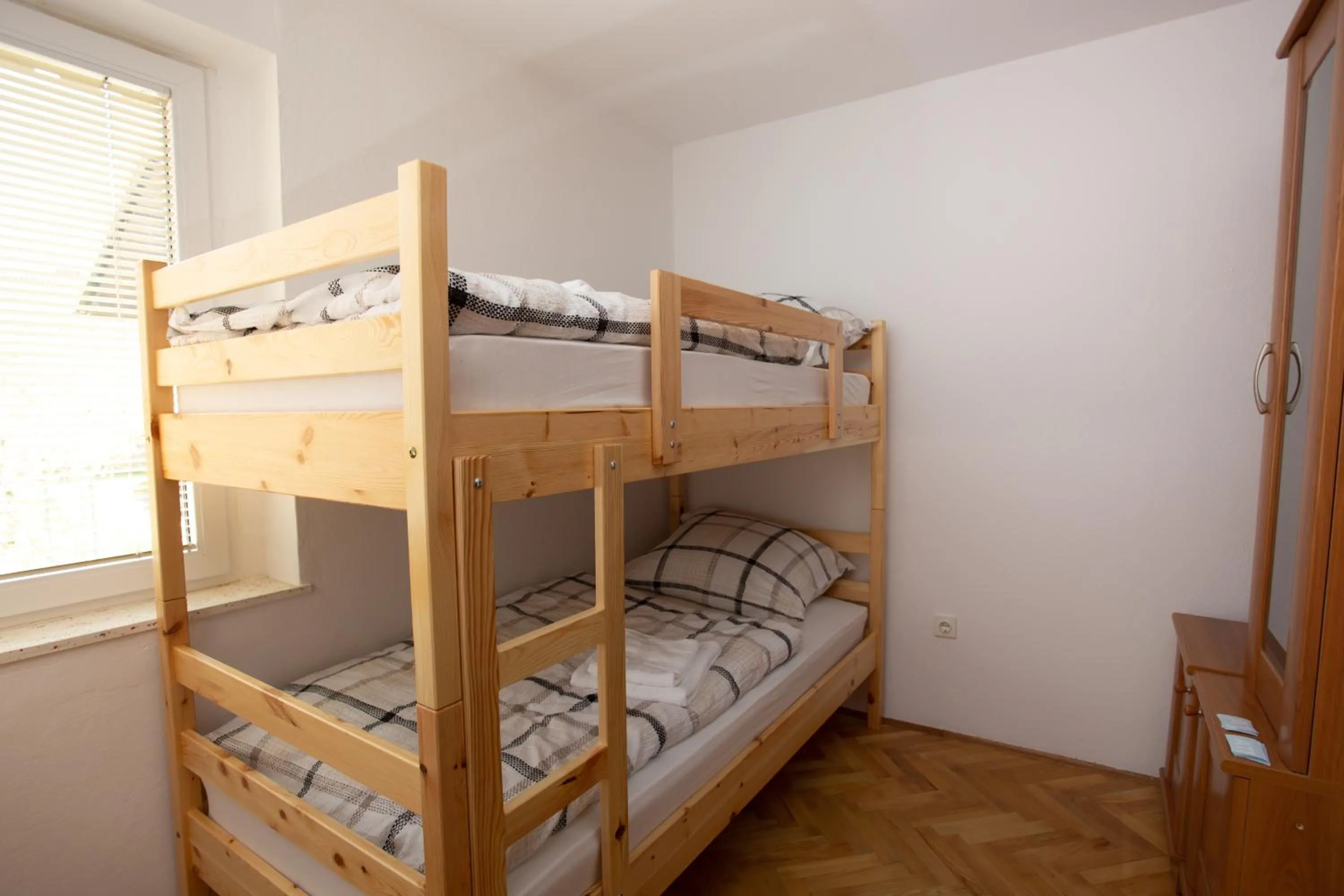 Property building, Bed in Hostel LakeBled