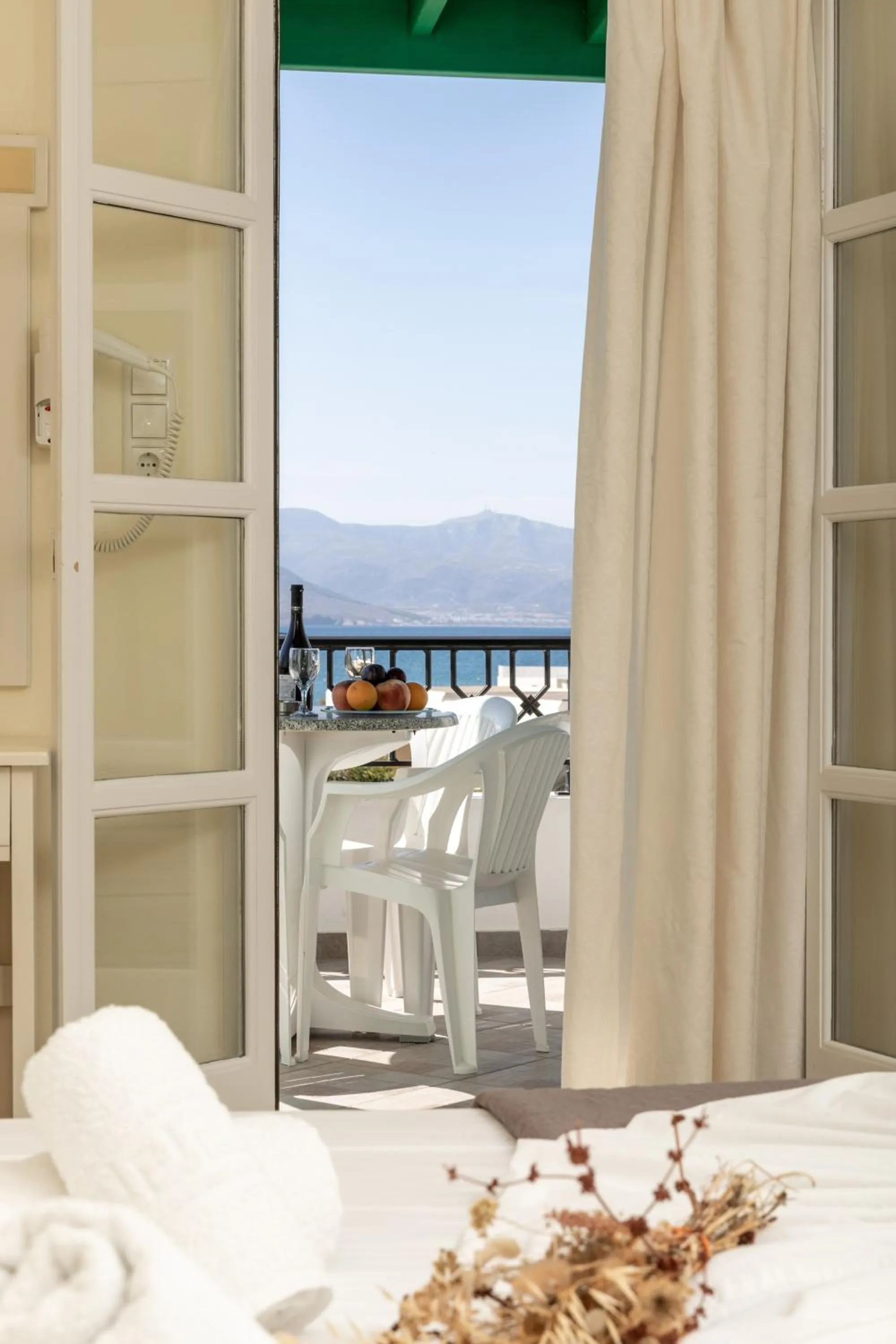 Bed in Villa Harmony