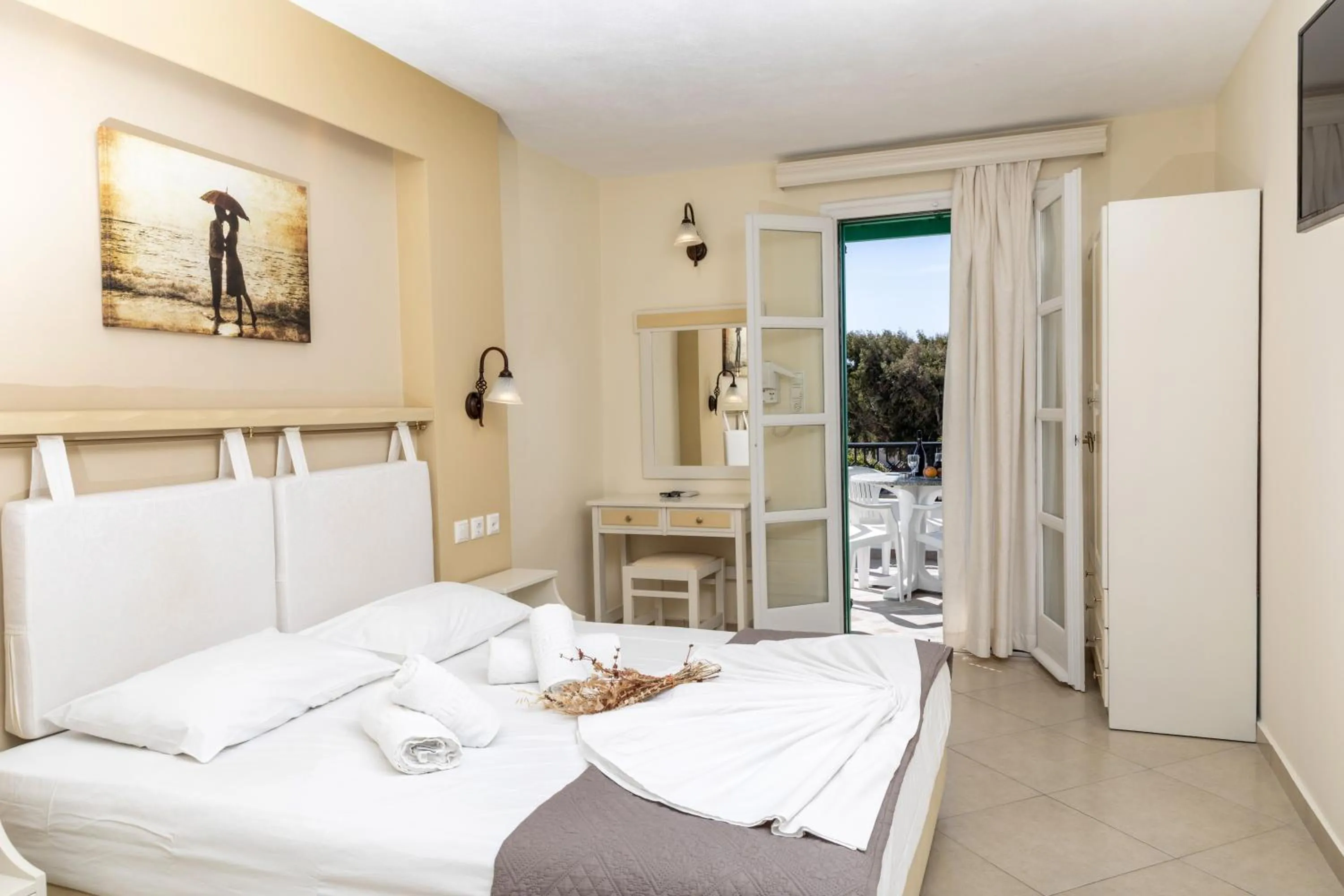 Bed in Villa Harmony