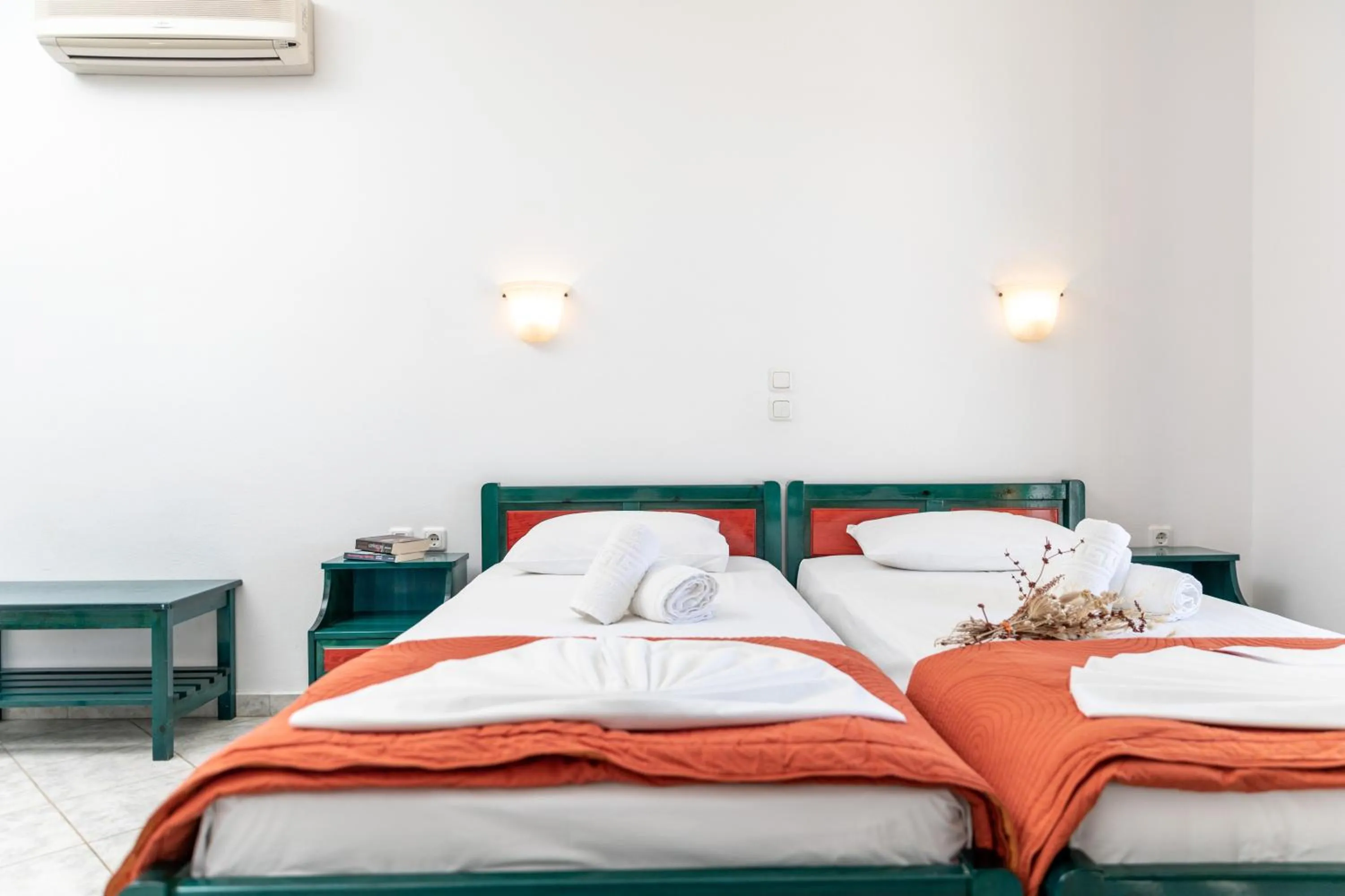 Bed in Villa Harmony