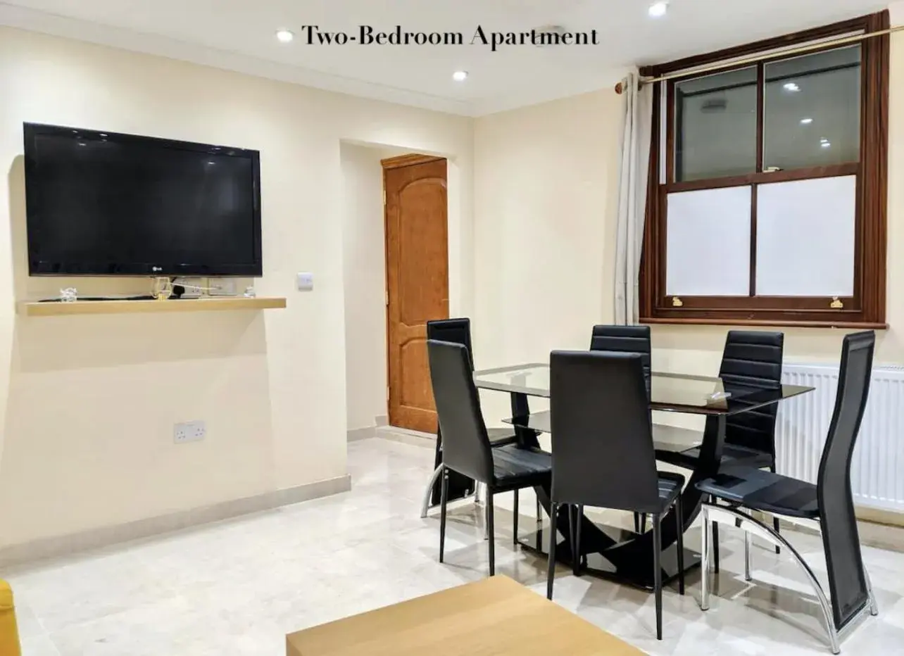 Two-Bedroom Apartment in Kensington Olympia Two-Bedroom Apartment in Kensington Olympia