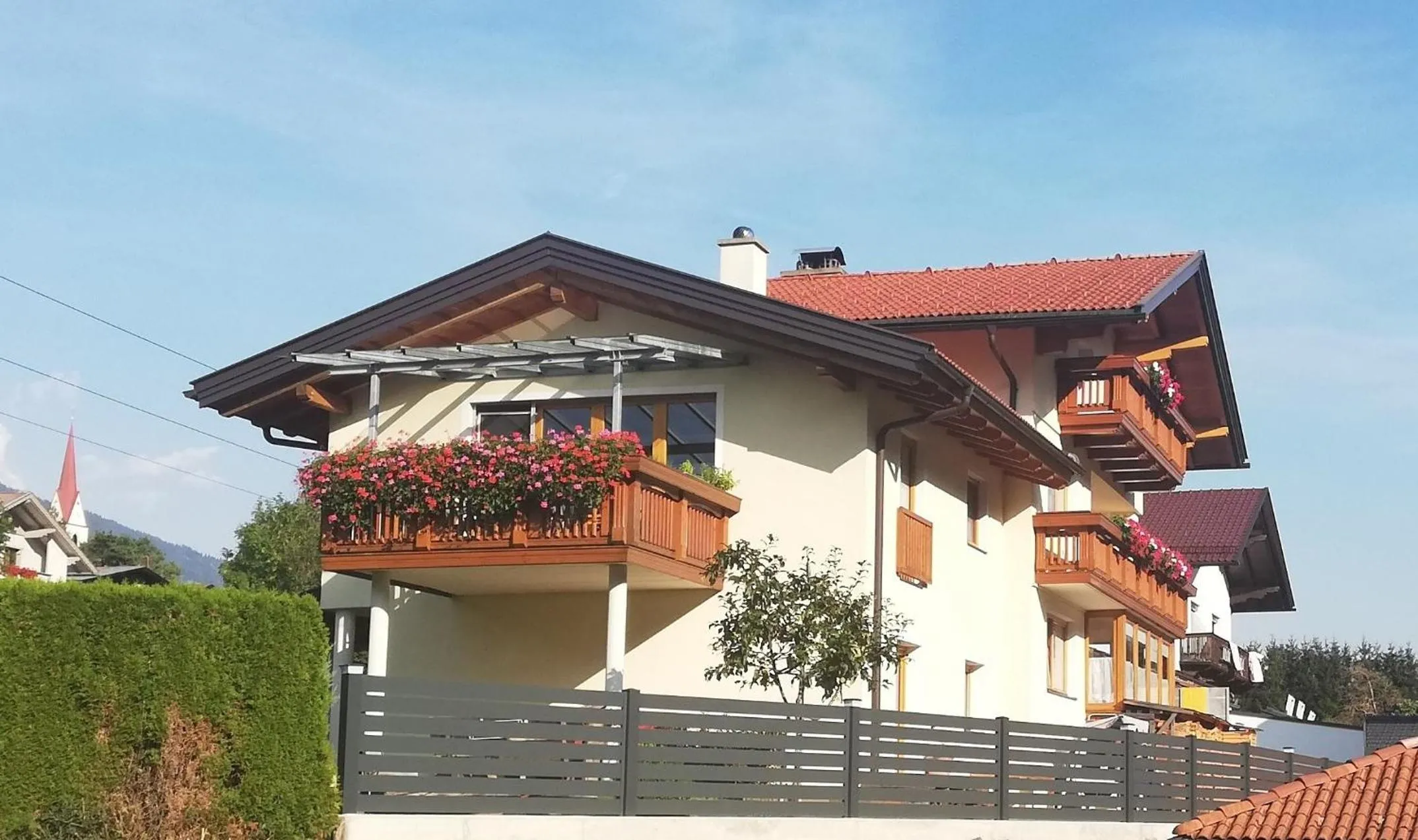 Property building in Haus Grünbacher