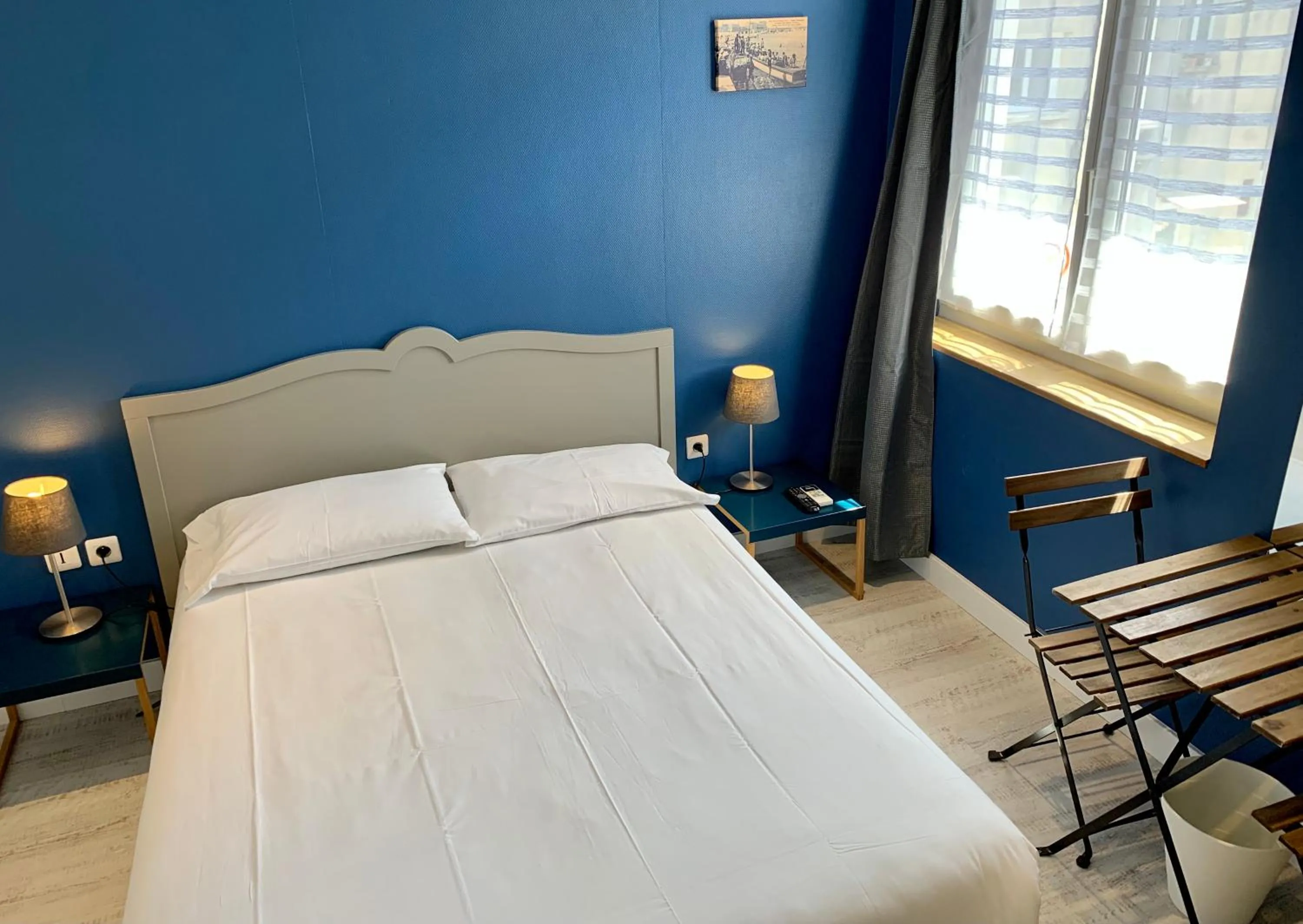 Bed in Hotel Le Petit Baigneur Palavas Plage