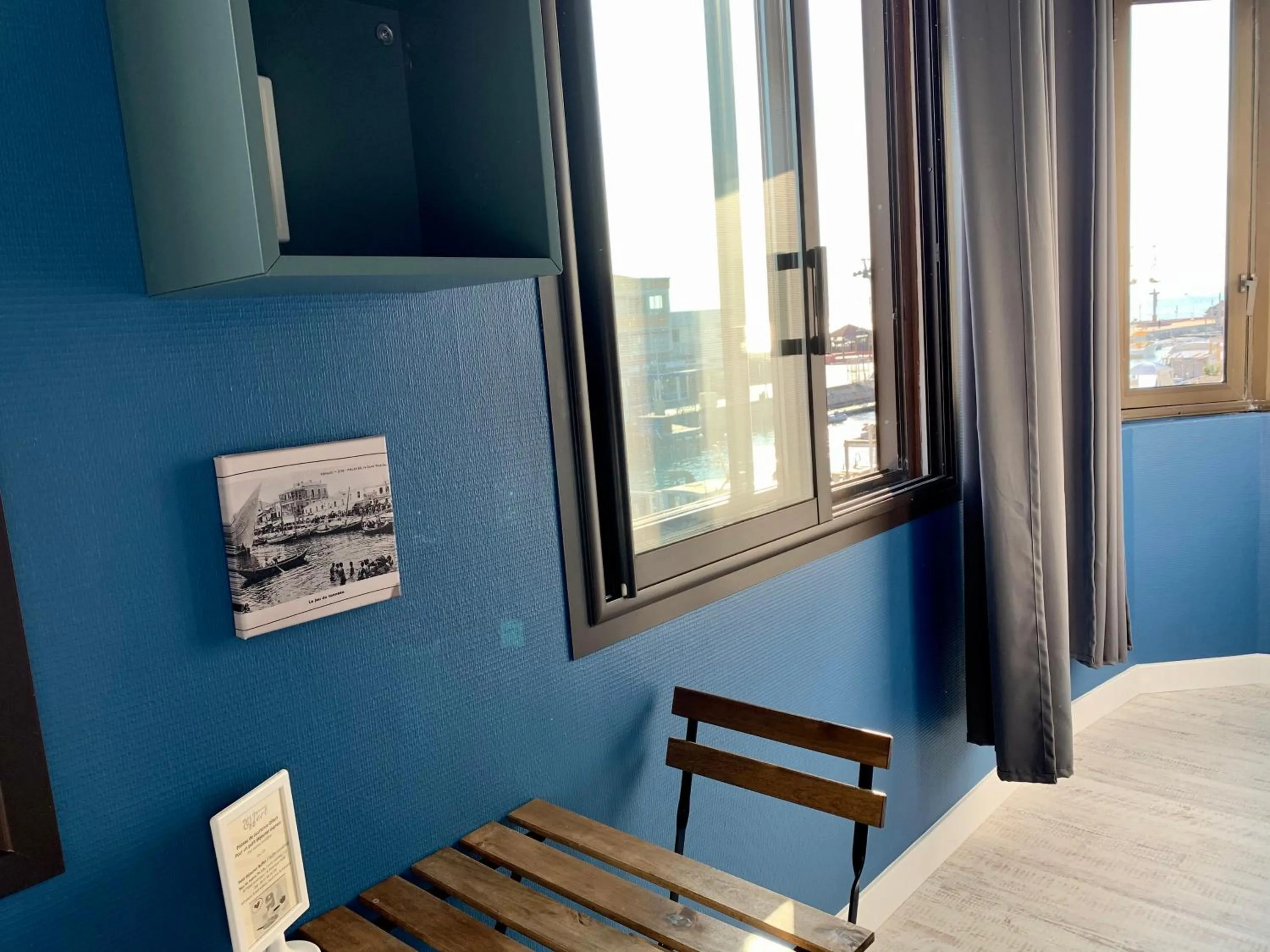 Photo of the whole room, Bed in Hotel Le Petit Baigneur Palavas Plage