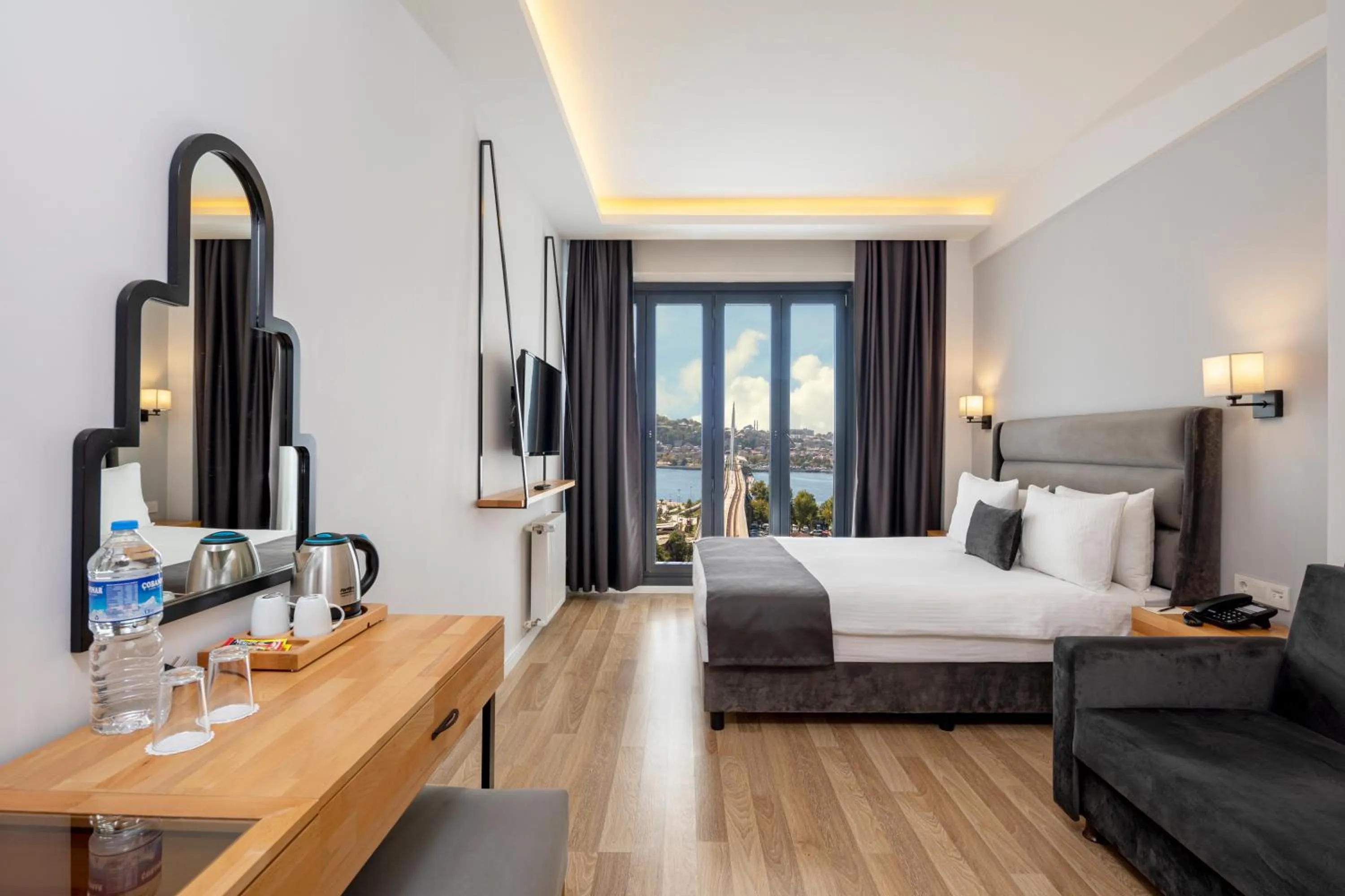 Coffee/tea facilities, Bed in DORUK PALAS HOTEL