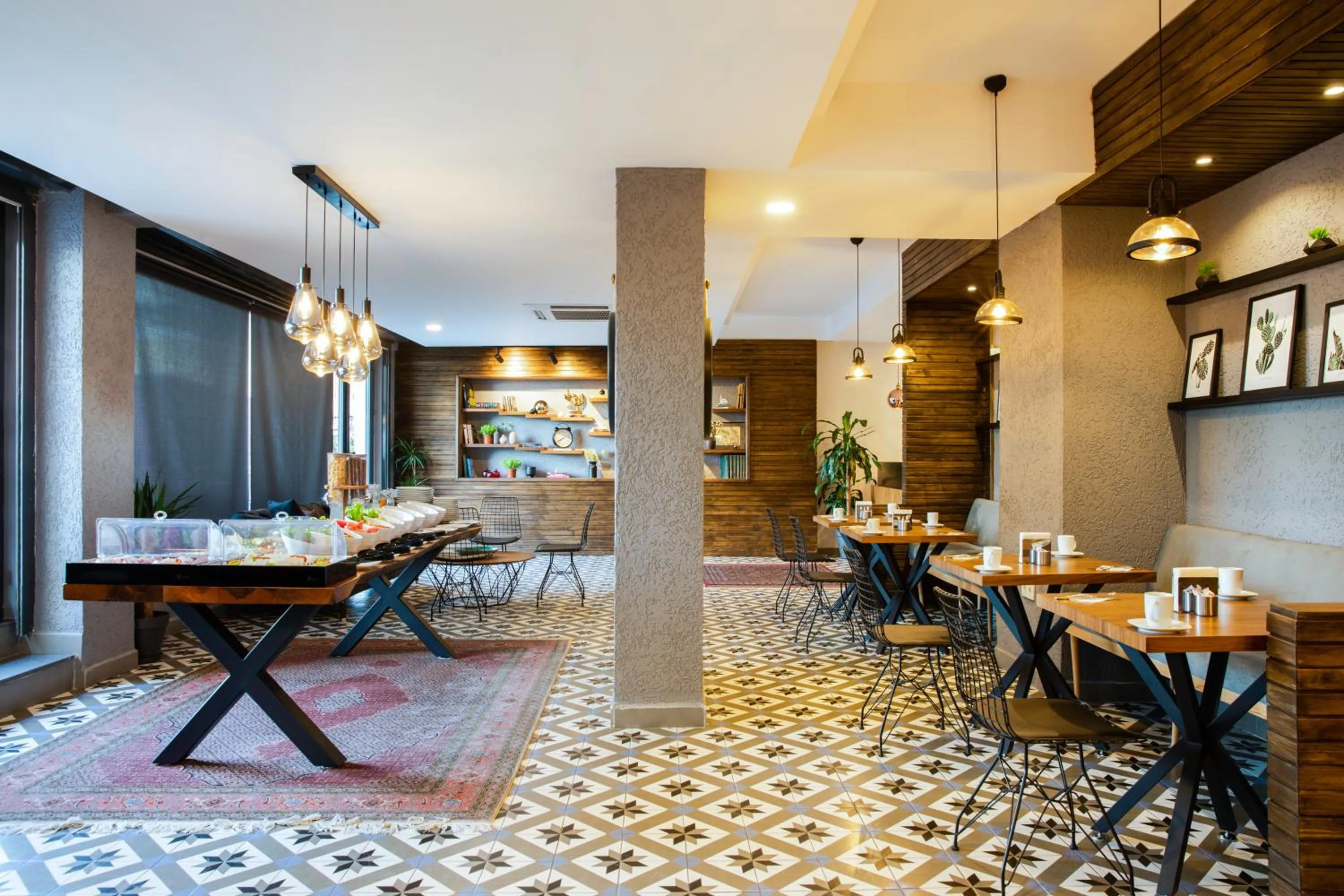 Restaurant/places to eat in DORUK PALAS HOTEL