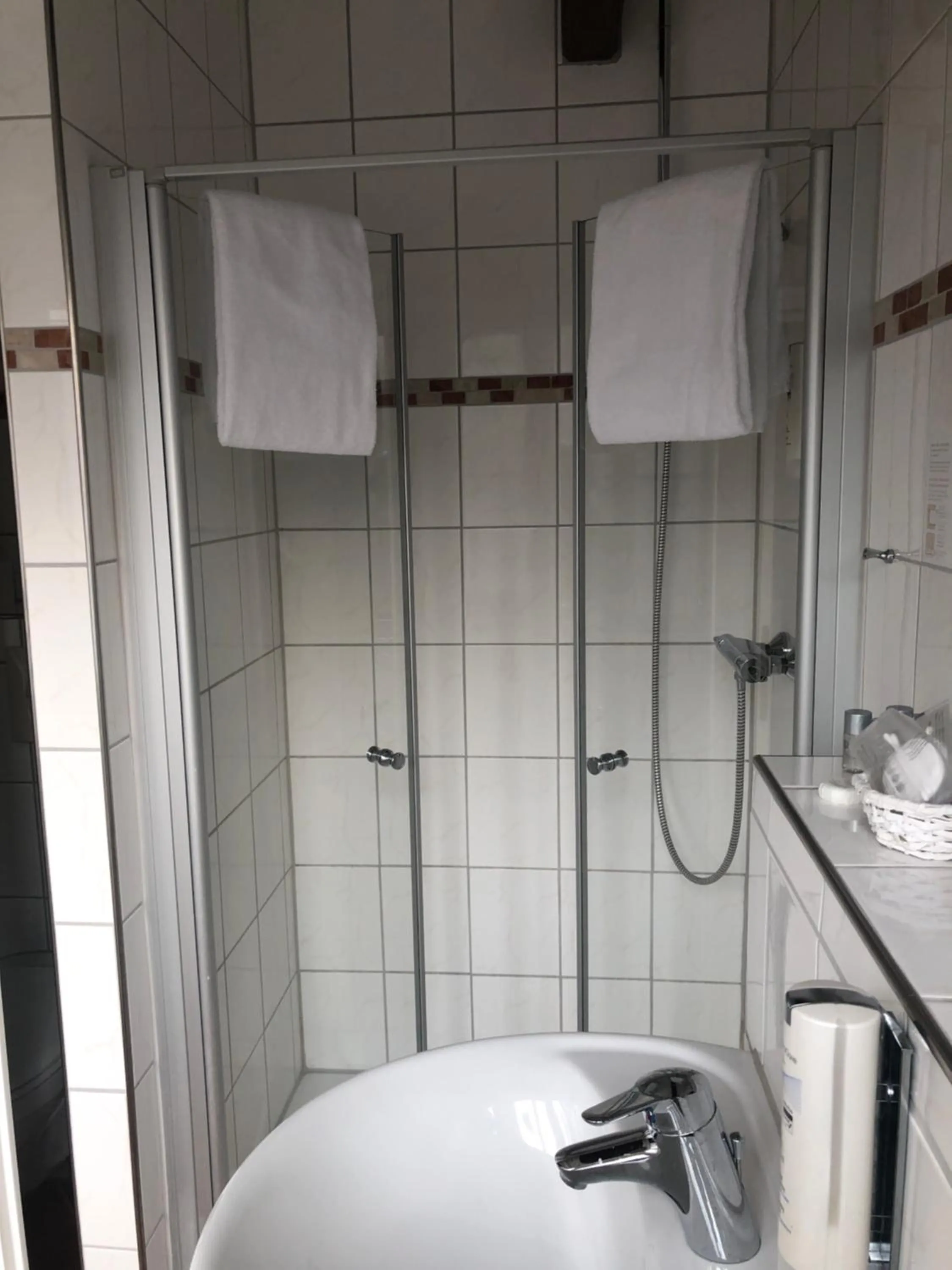 Shower in Hotel & Gastropark Loemühle