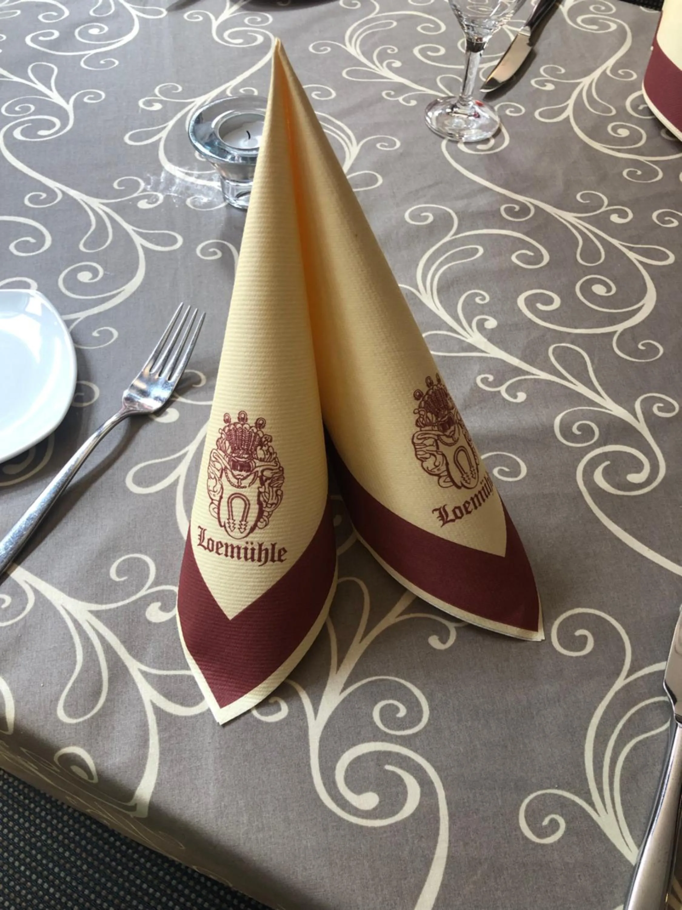 Restaurant/places to eat in Hotel & Gastropark Loemühle