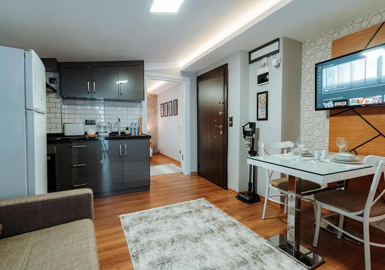 TV and multimedia in Umut Apartments