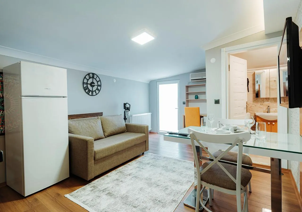 Living room in Umut Apartments