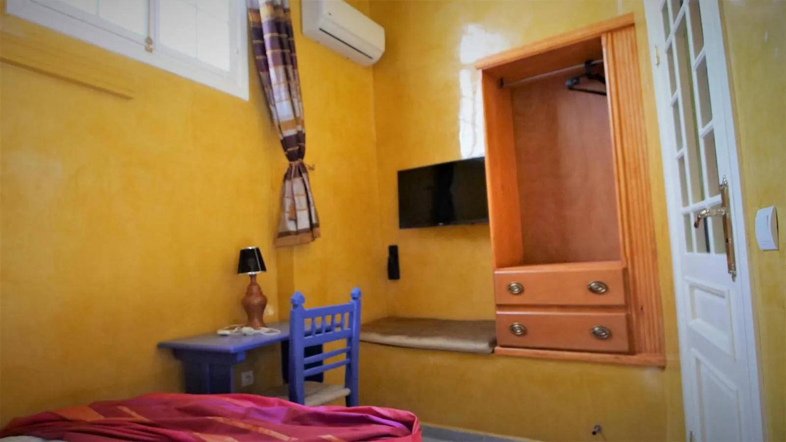 TV and multimedia, Bed in Ryad 91