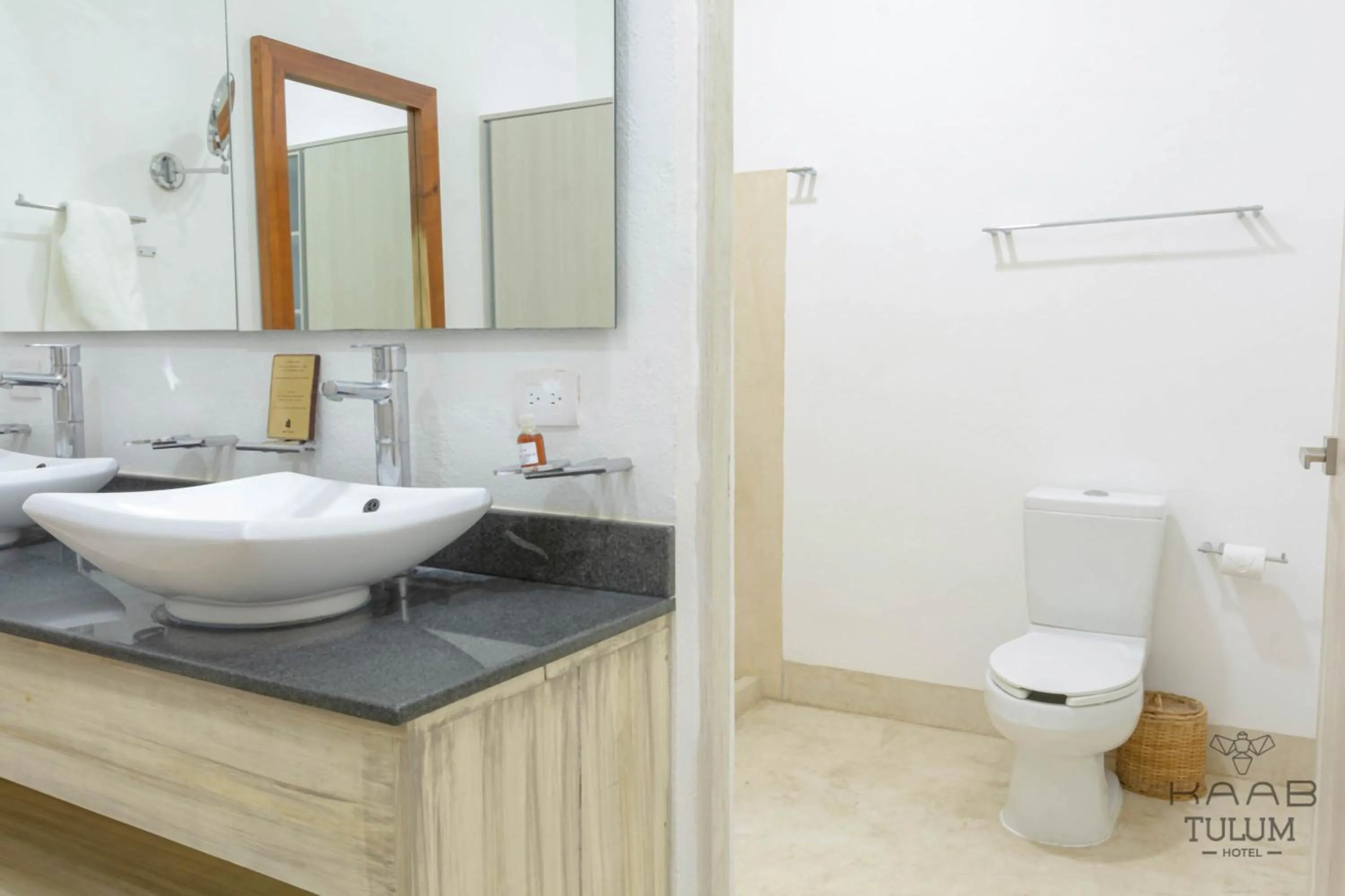 Shower in Kaab Tulum