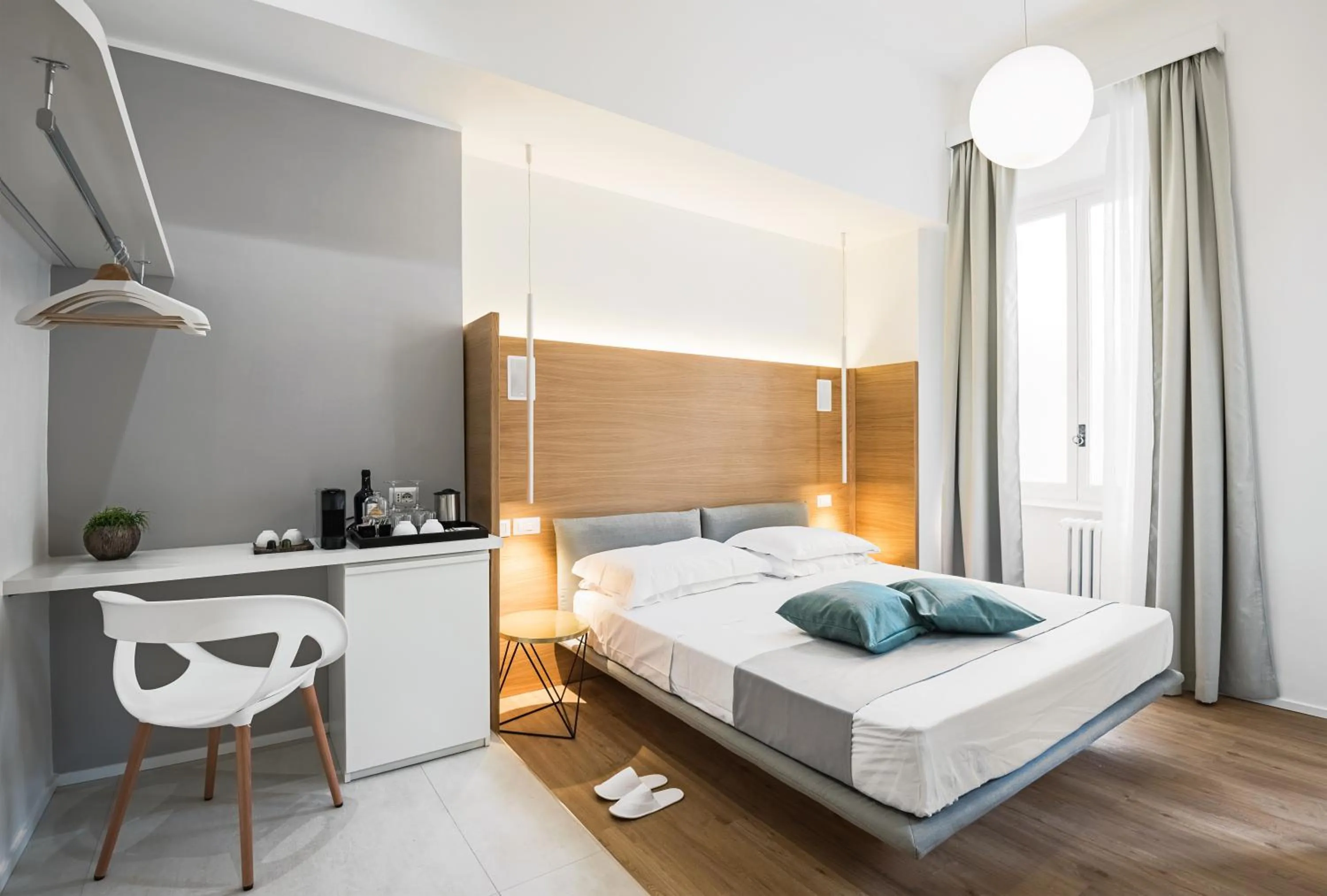 Coffee/tea facilities, Bed in Numa Roma Guesthouse