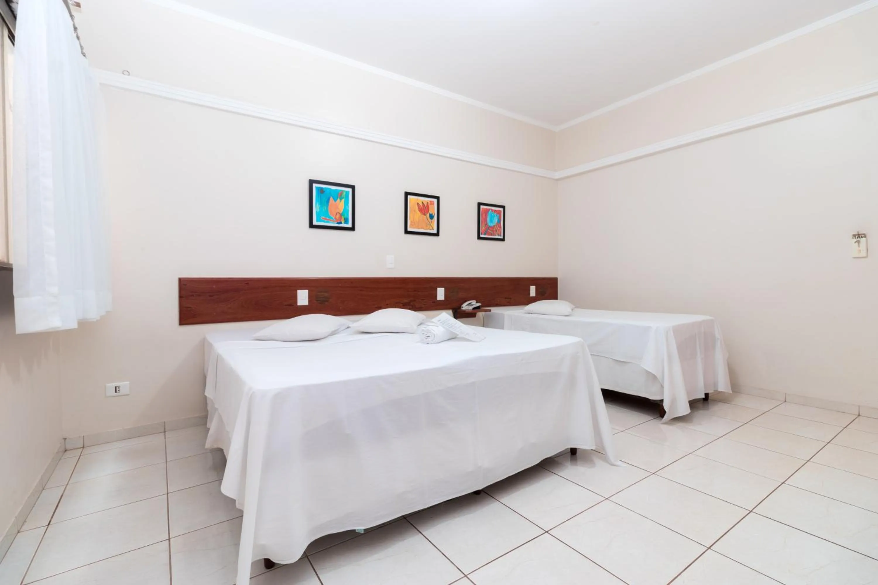 Bed in Turis Hotel Centro