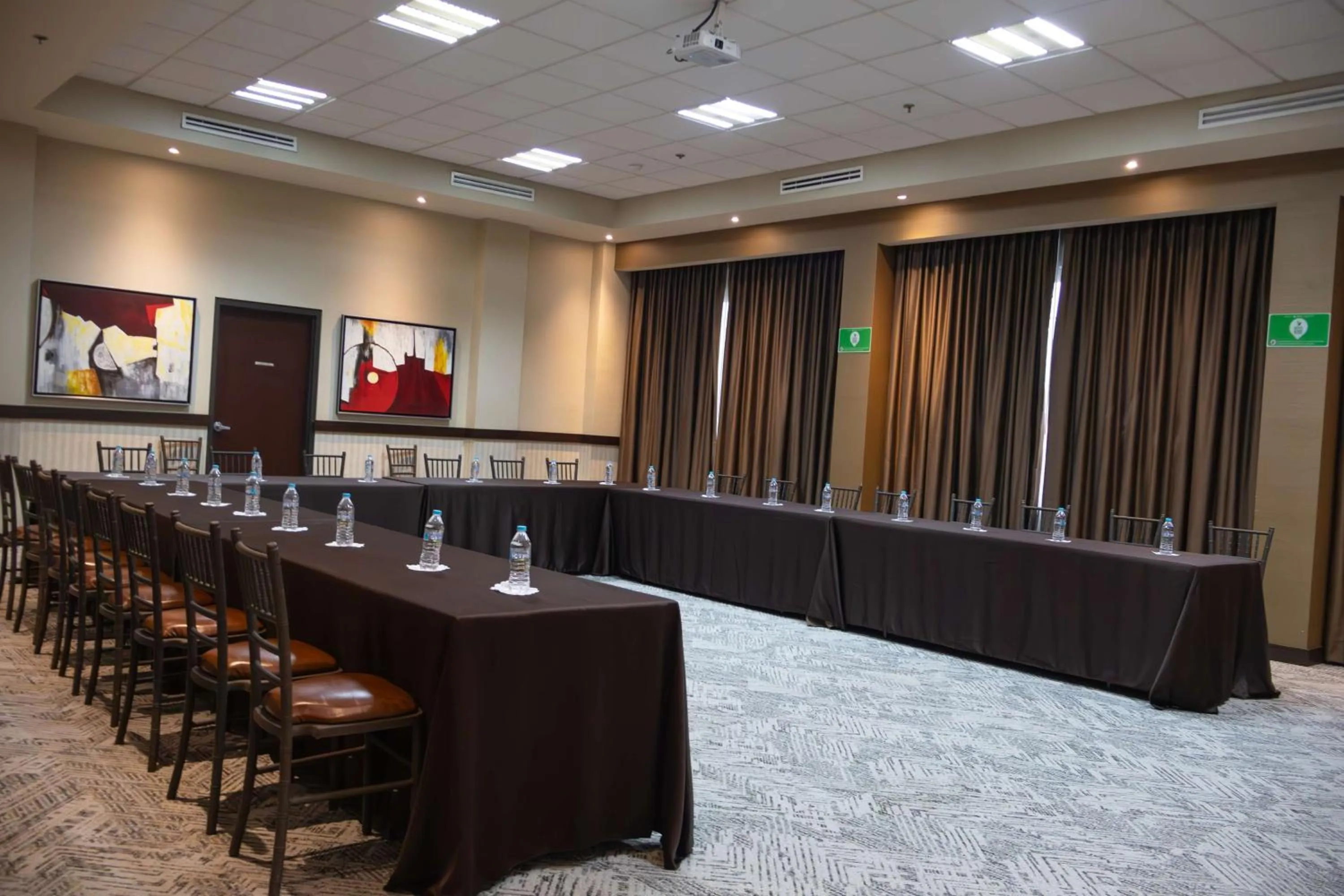 Meeting/conference room in Best Western PREMIER Monterrey Aeropuerto