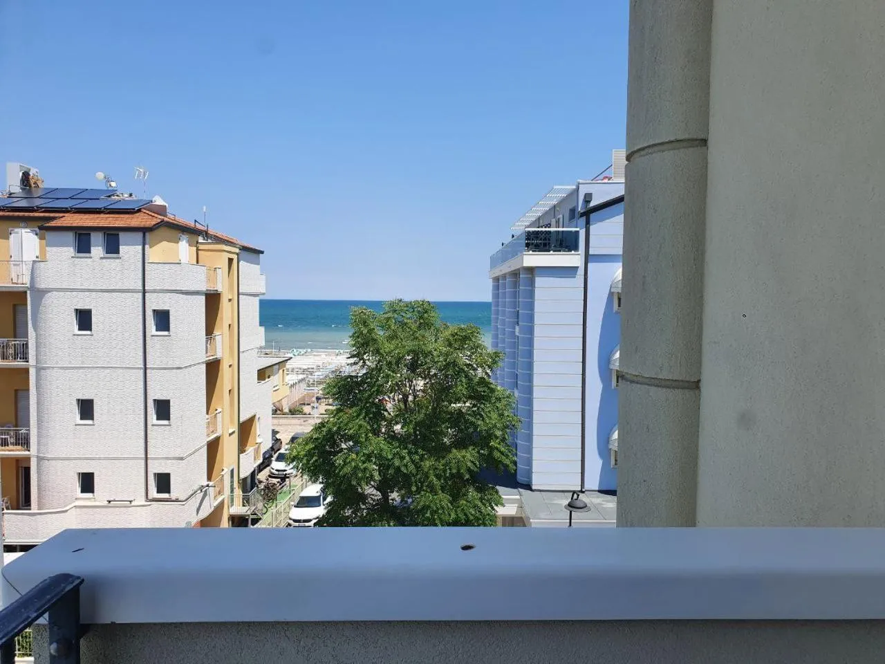 Sea view in Hotel Moresco Riccione - Piscina Beach Village