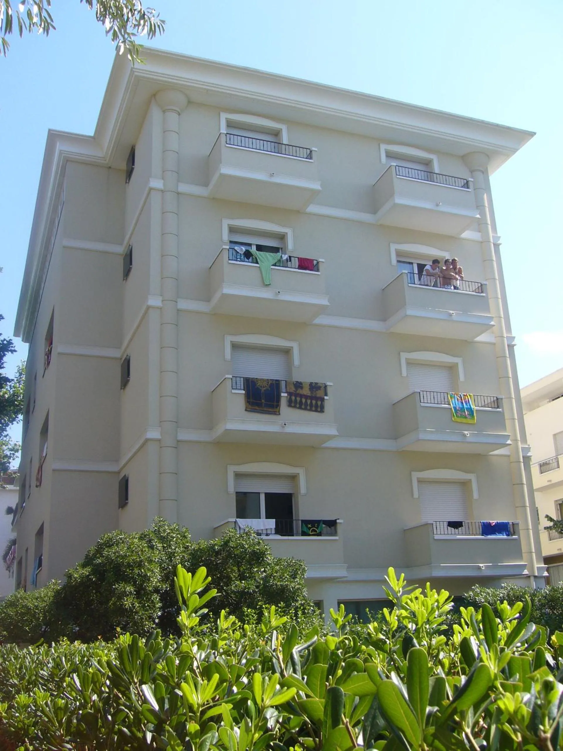 Facade/entrance in Hotel Moresco Riccione - Piscina Beach Village
