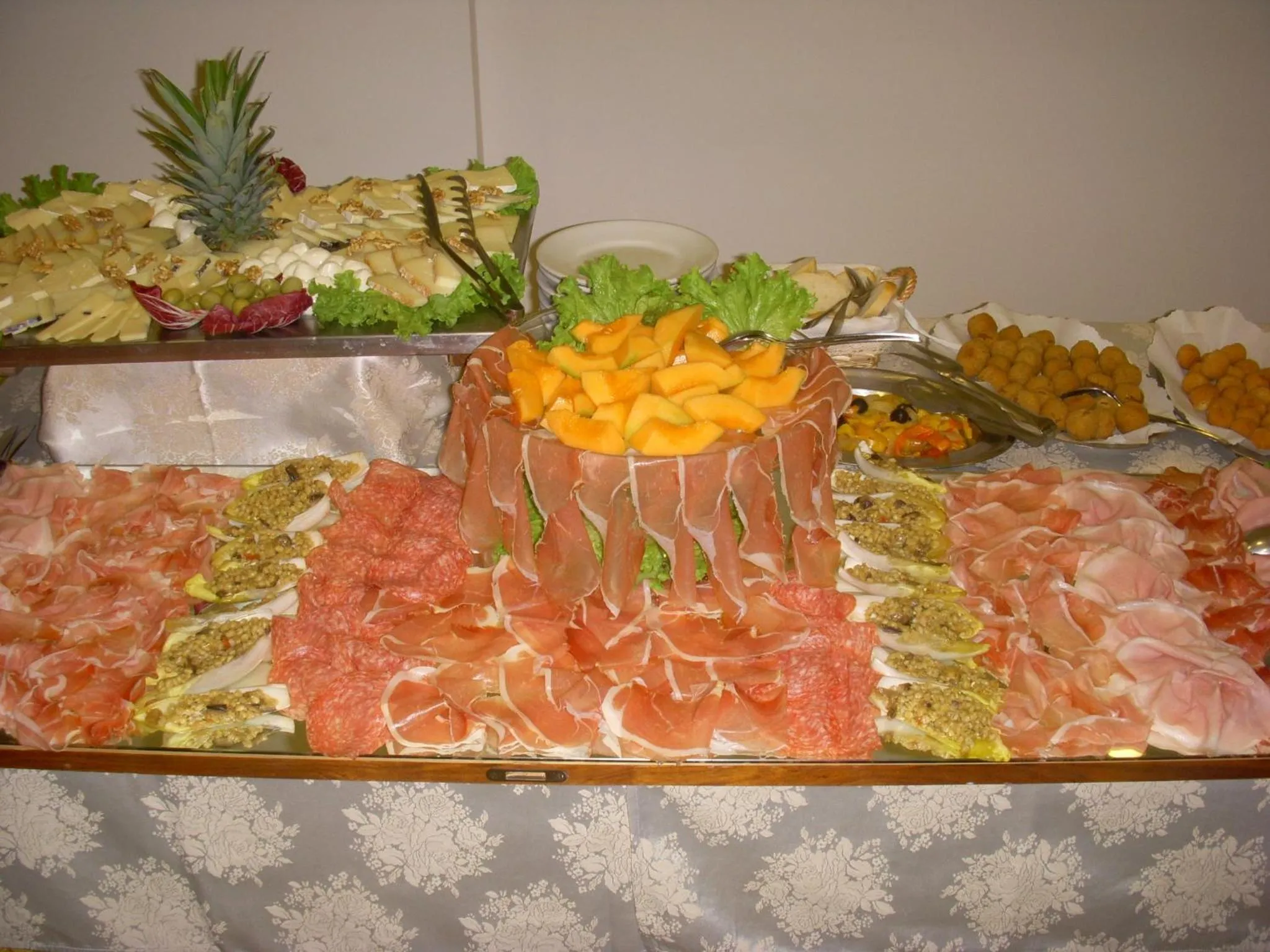 Restaurant/places to eat in Hotel Moresco Riccione - Piscina Beach Village