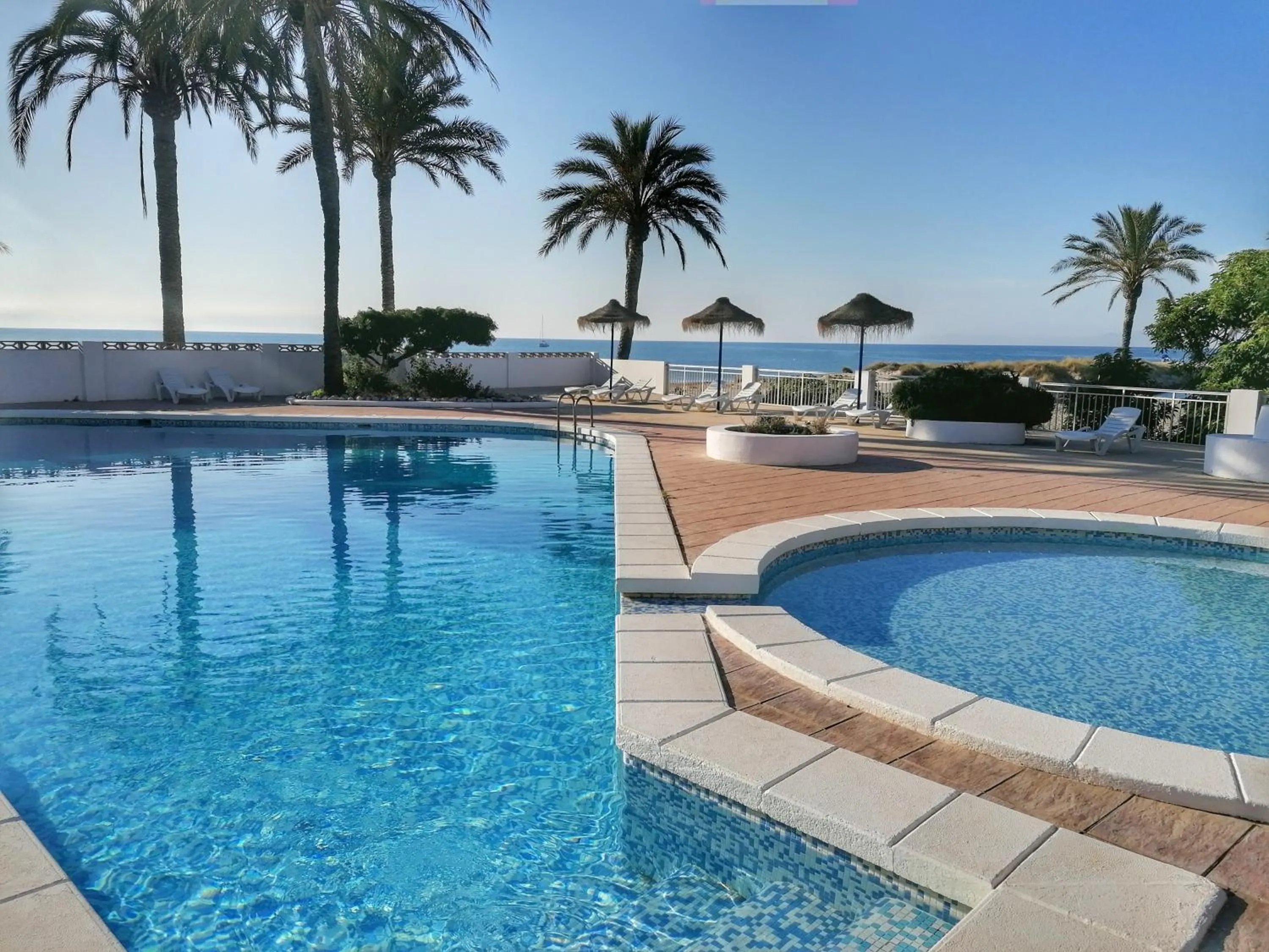 Swimming pool in Hotel Sicania