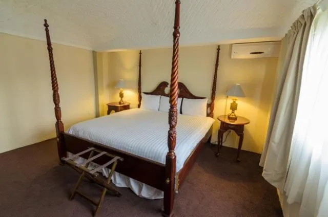 Bed in Hotel Castillo de Santa Cecilia