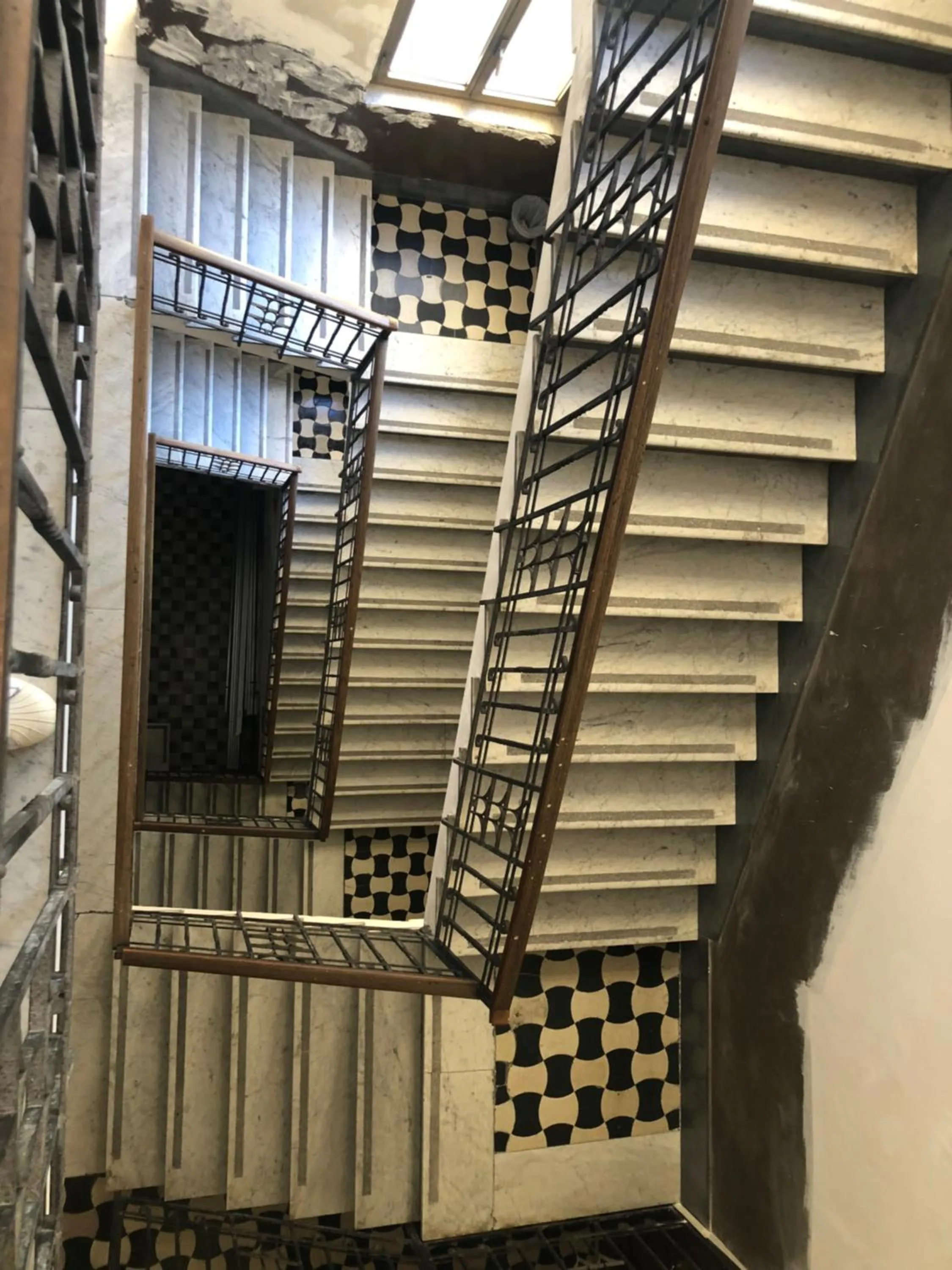 Facade/entrance in aroma - Neapolitan BnB